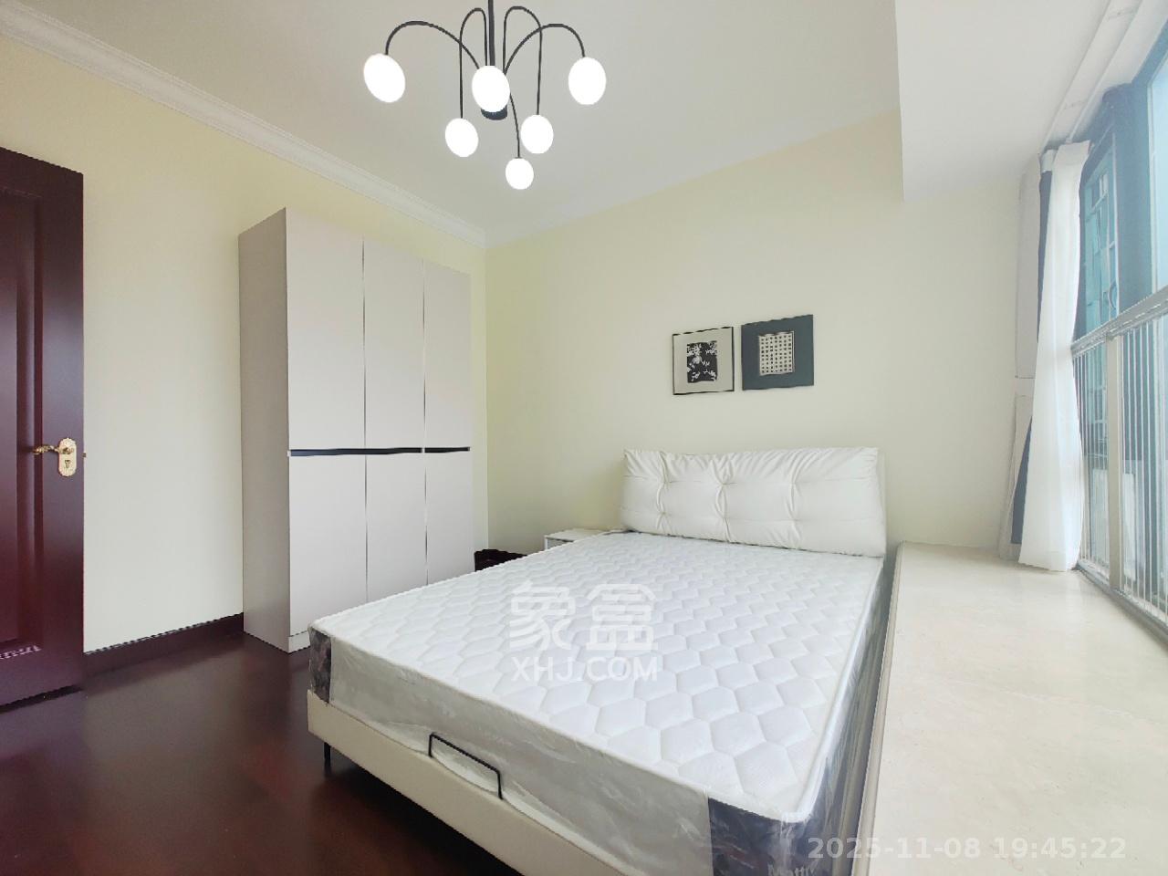 恒大雅苑  4室2厅2卫    4500.0元/月室内图