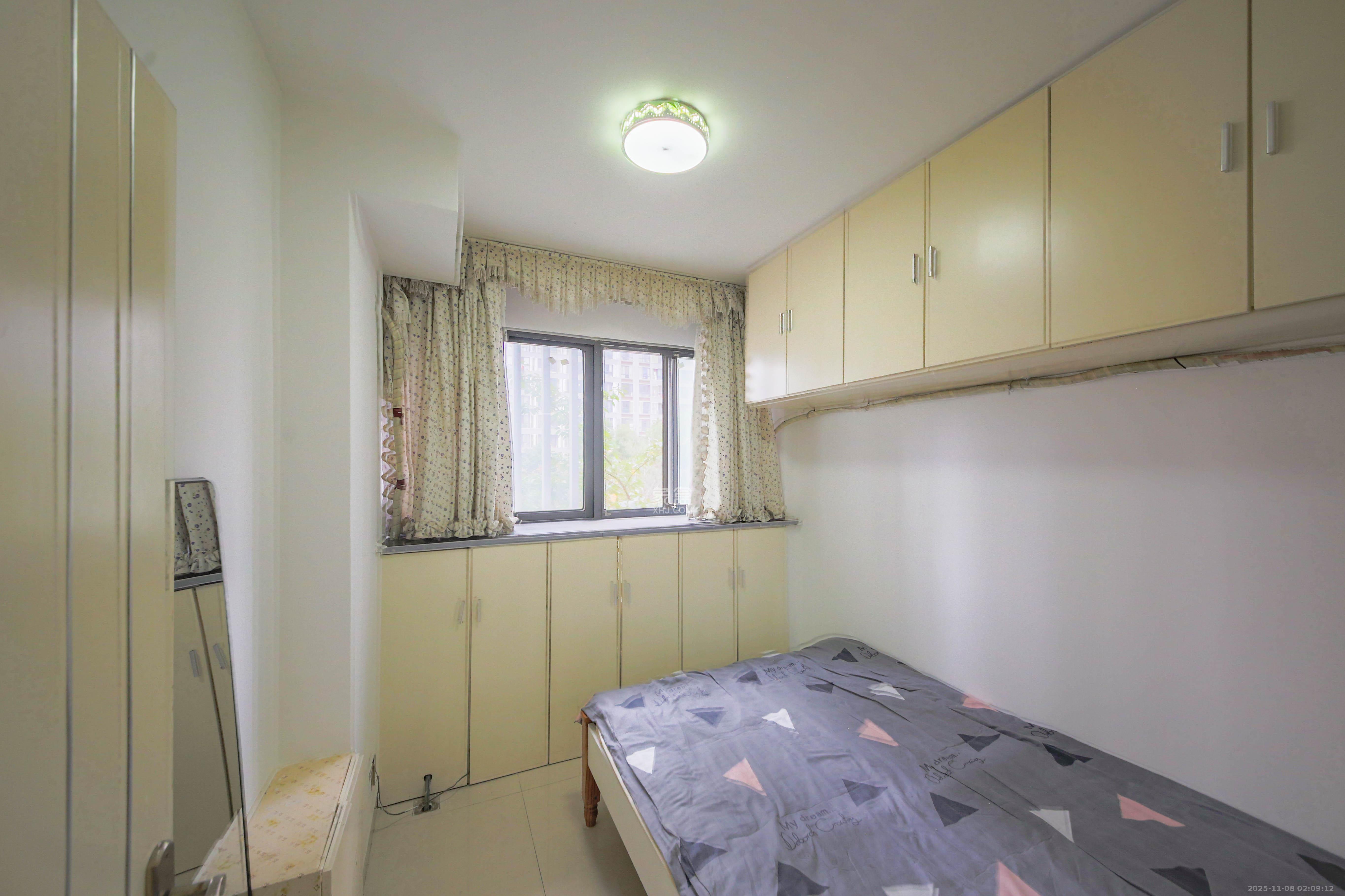 长大彩虹都 2室2厅1卫 40.8万 长大彩虹都 2室2厅1卫 40.8万卧室