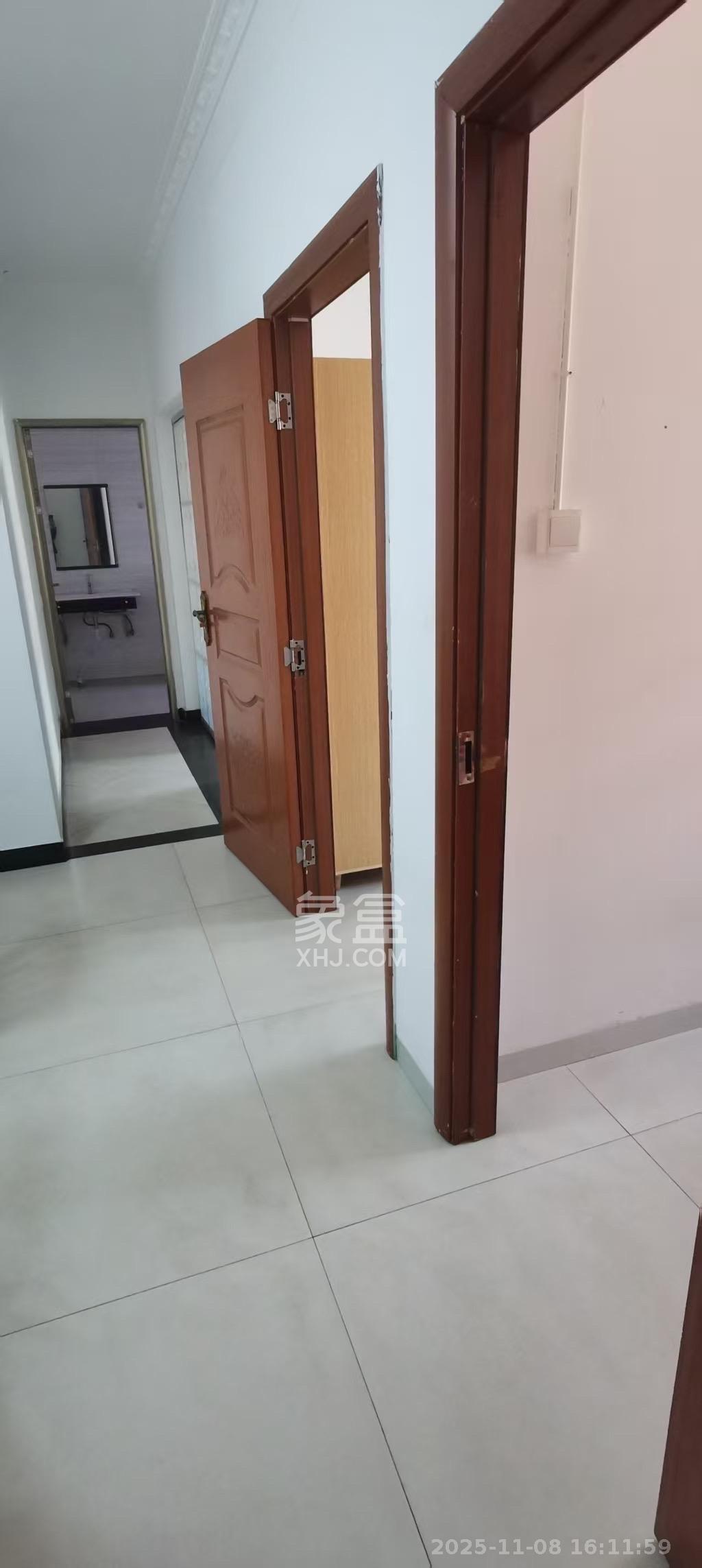 大桥四区  2室1厅1卫    1500.0元/月室内图