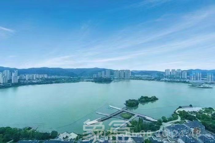 达美溪湖湾  1室1厅1卫    3000.0元/月室内图