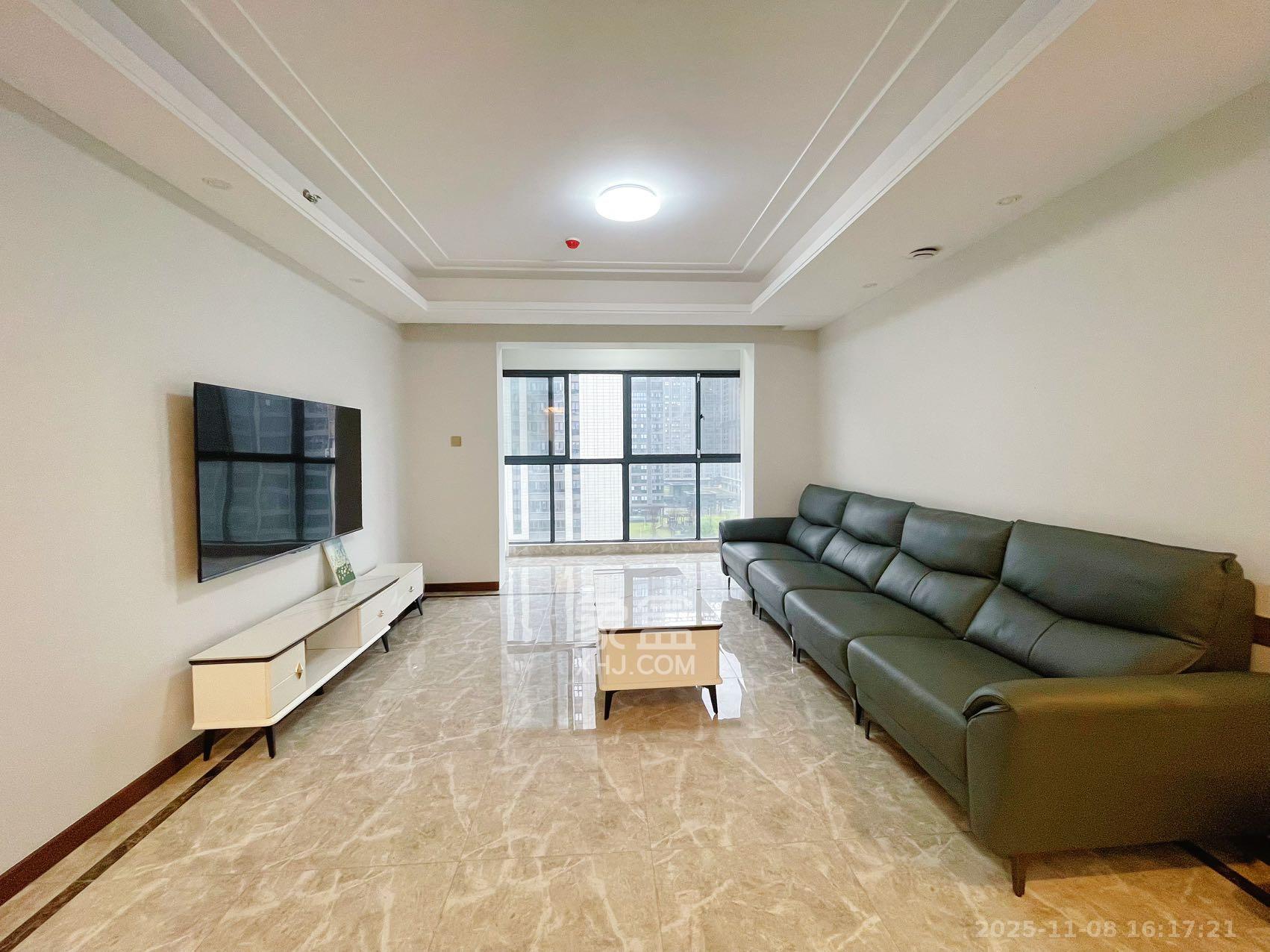 绿地长沙城际空间站(绿地新里佳苑) 4室2厅2卫 3890.0元/月 绿地长沙城际空间站(绿地新里佳苑) 4室2厅2卫 3890.0元/月室内图