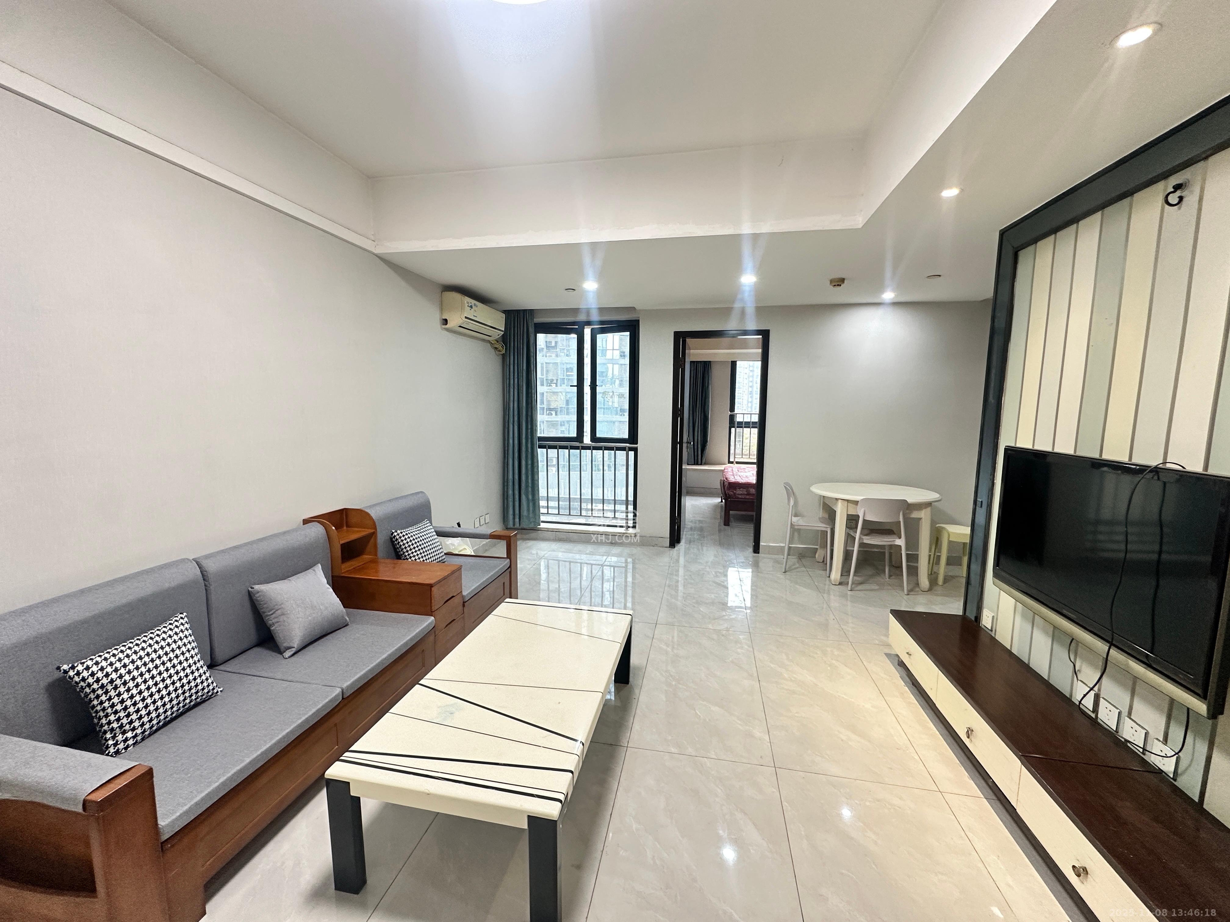 德思勤城市广场（宝格丽公寓）  1室1厅1卫    2200.0元/月室内图