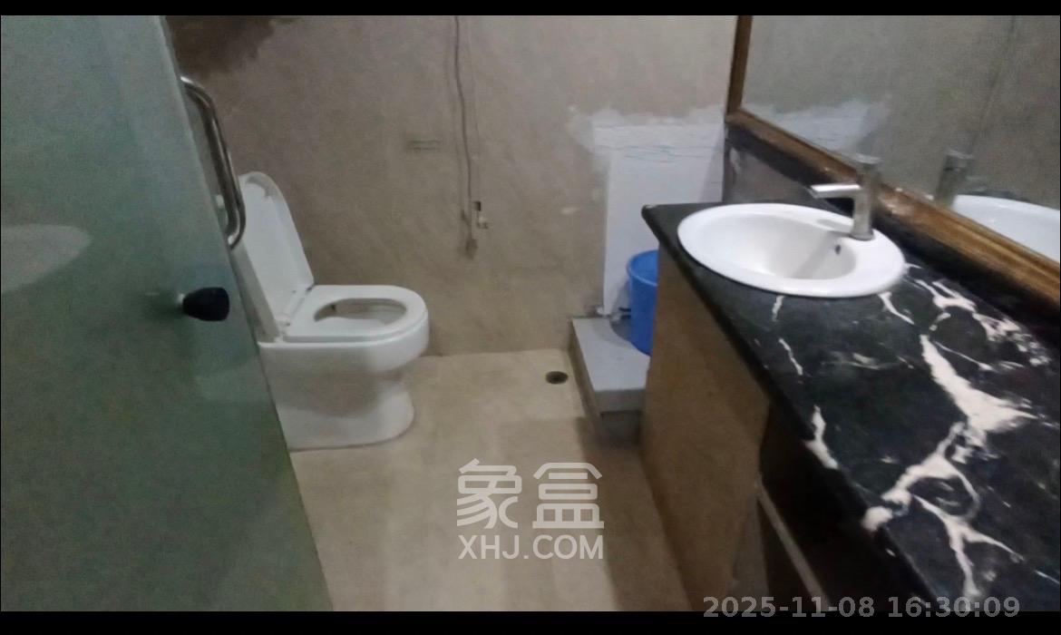 保利麓谷林语I区  1室1厅1卫    1500.0元/月室内图