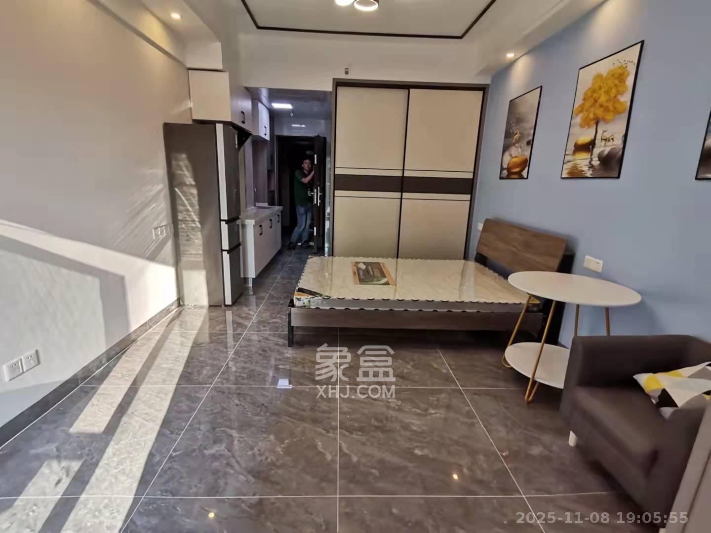 欣隆居  1室1厅1卫    1500.0元/月