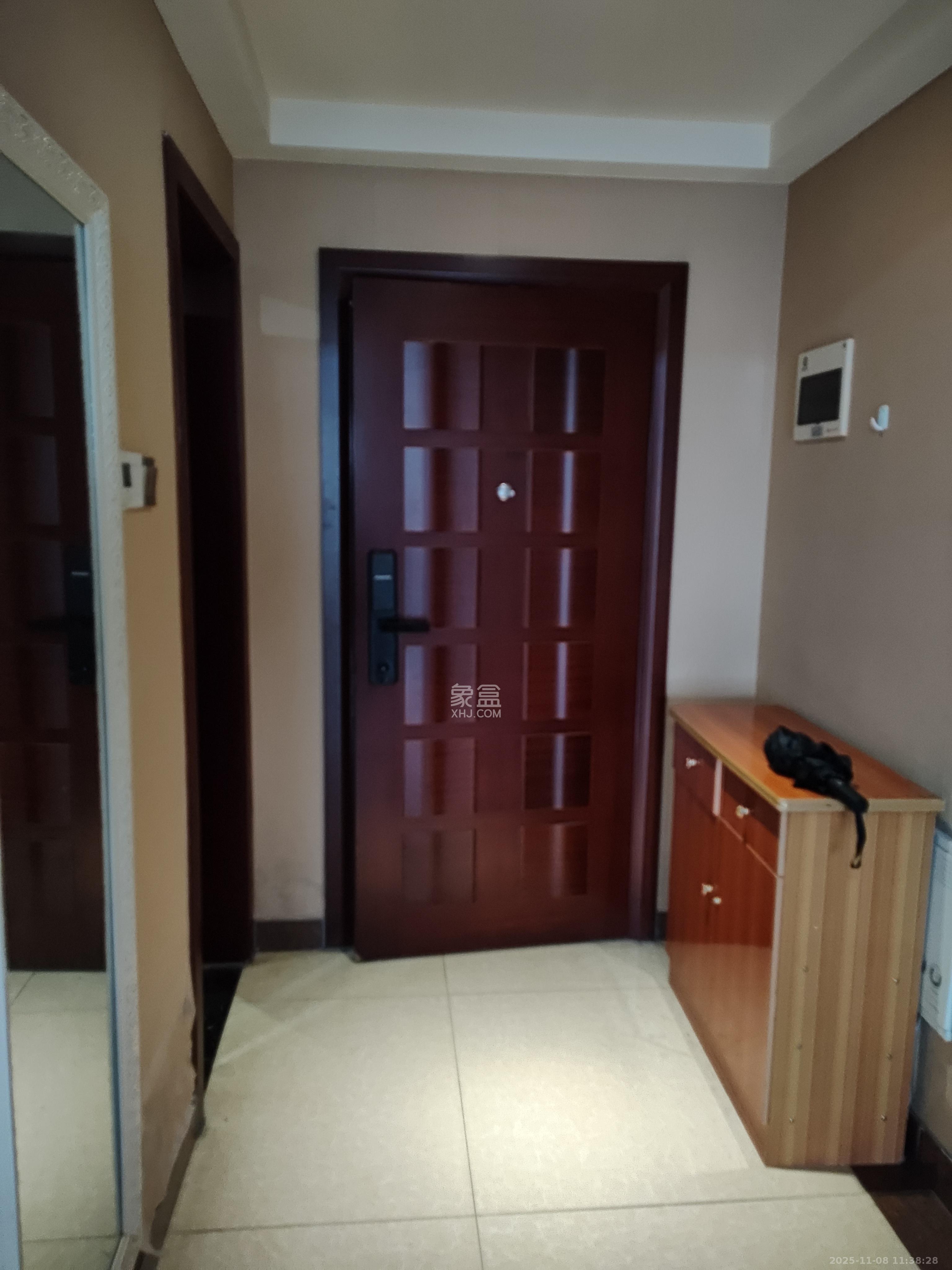 东塘瑞府 1室1厅1卫 1600.0元/月 东塘瑞府 1室1厅1卫 1600.0元/月室内图