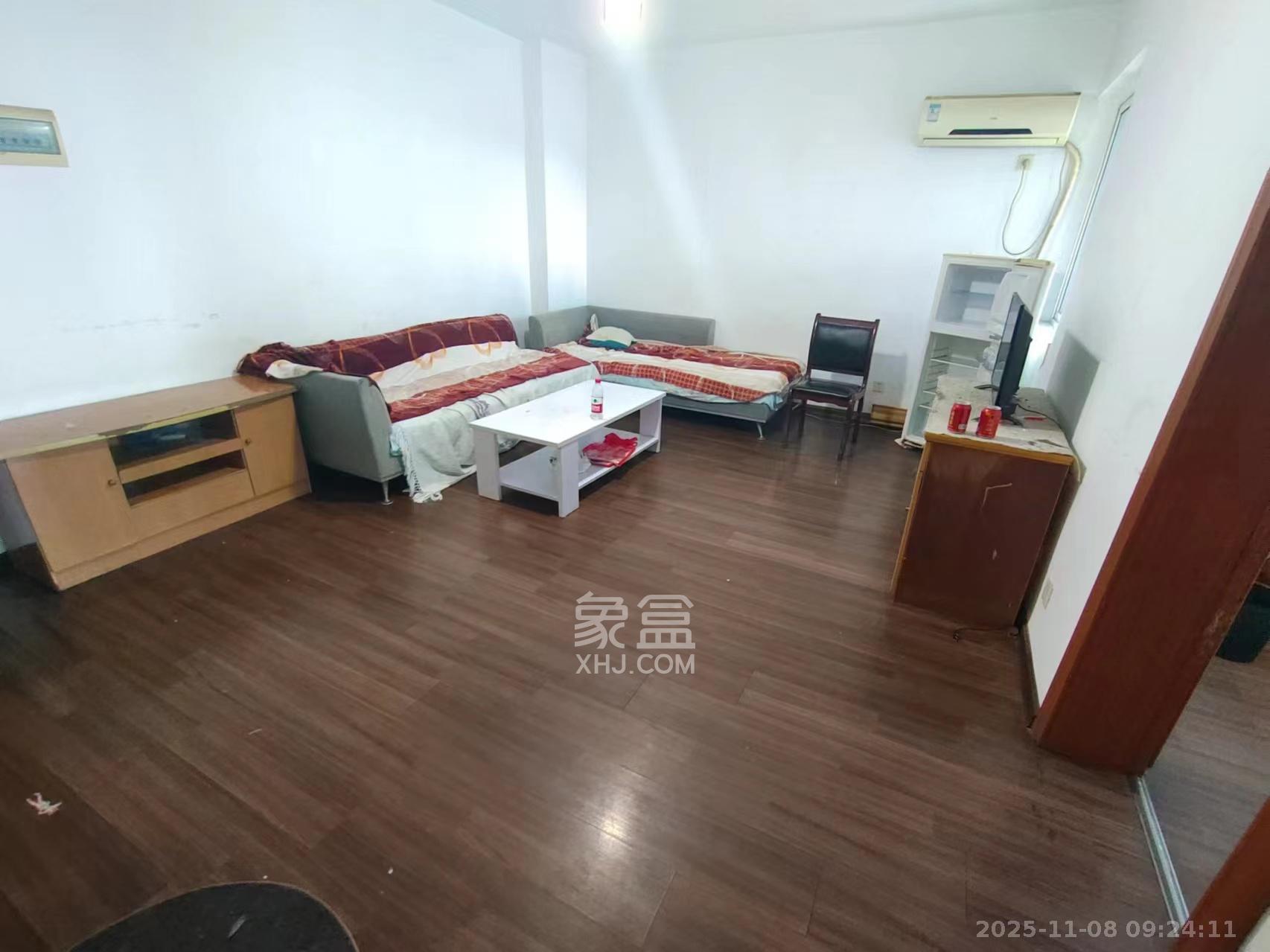 益佳苑  2室1厅1卫    2000.0元/月室内图