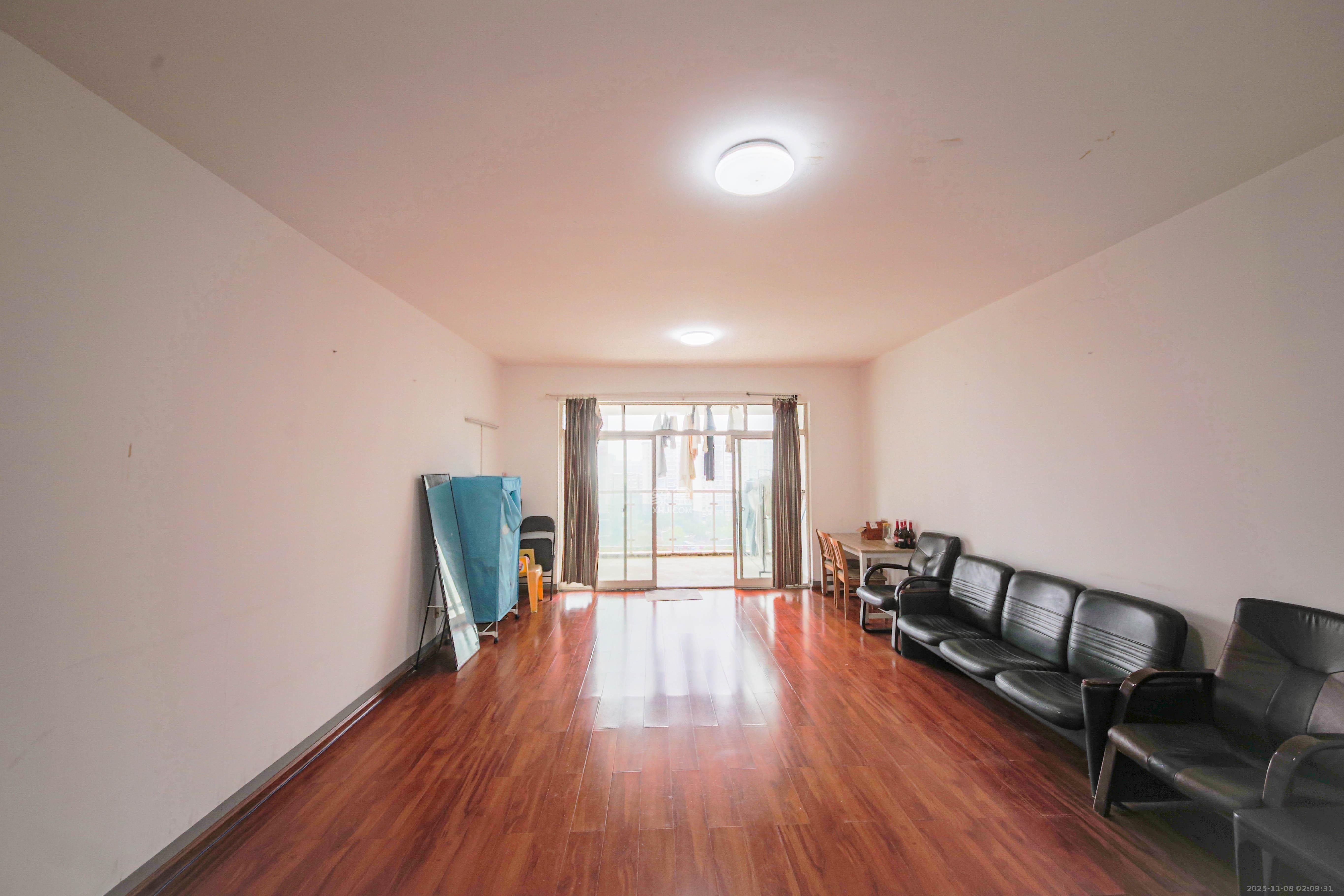 天一康园(湖南电力科技园) 1室0厅0卫 248.0万 天一康园(湖南电力科技园) 1室0厅0卫 248.0万客厅