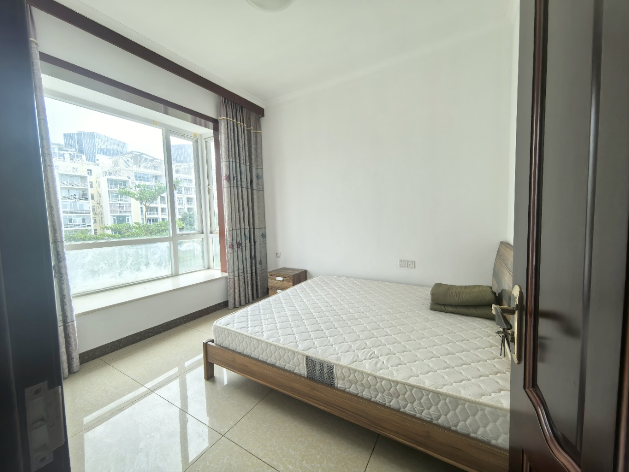 阳光经典 4室2厅3卫 480.0万 阳光经典 4室2厅3卫 480.0万室内图