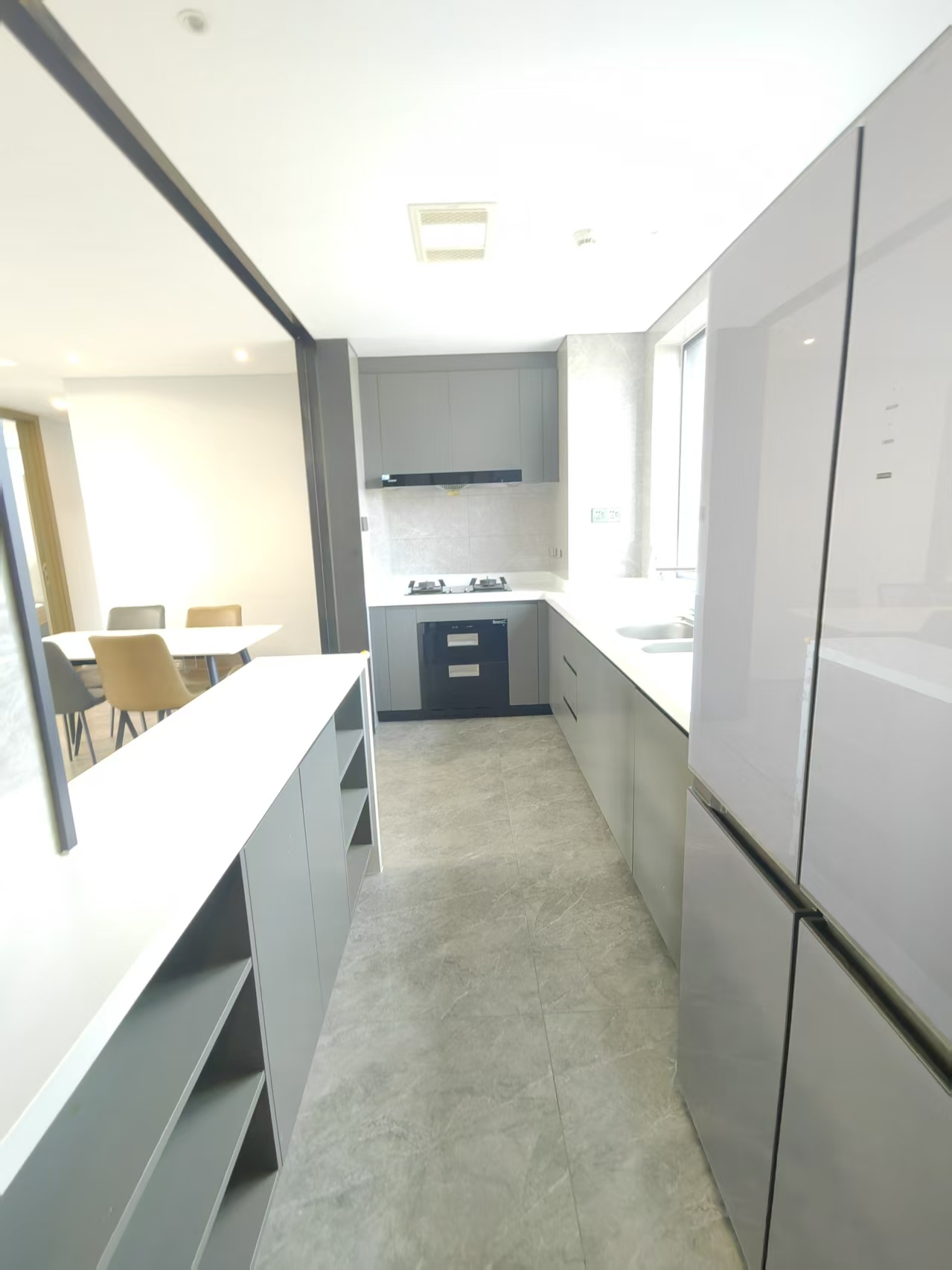 仁恒海棠公园(二期) 3室2厅2卫 6500.0元/月 仁恒海棠公园(二期) 3室2厅2卫 6500.0元/月室内图