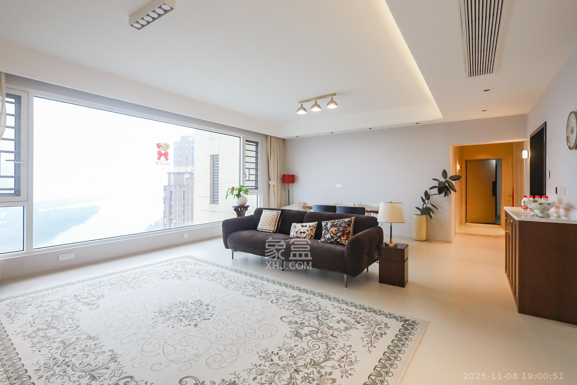 保利西海岸A区  4室2厅2卫    485.0万