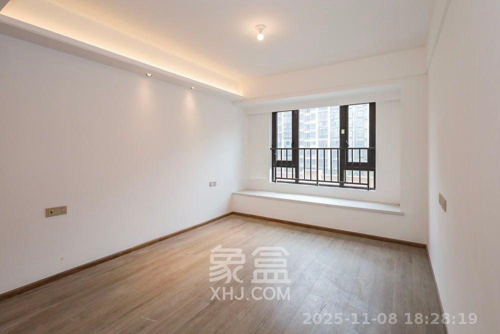 金茂建发泊悦  3室2厅2卫    3400.0元/月室内图