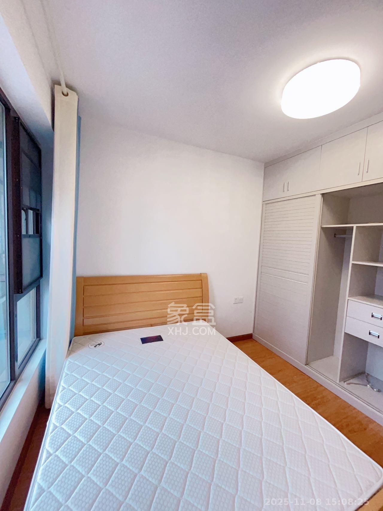 和泓梅溪四季  3室2厅2卫    2800.0元/月室内图