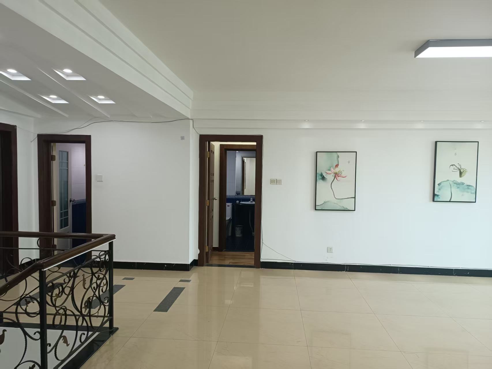 新达商务大厦   222.11㎡      6800.0元/月小区图