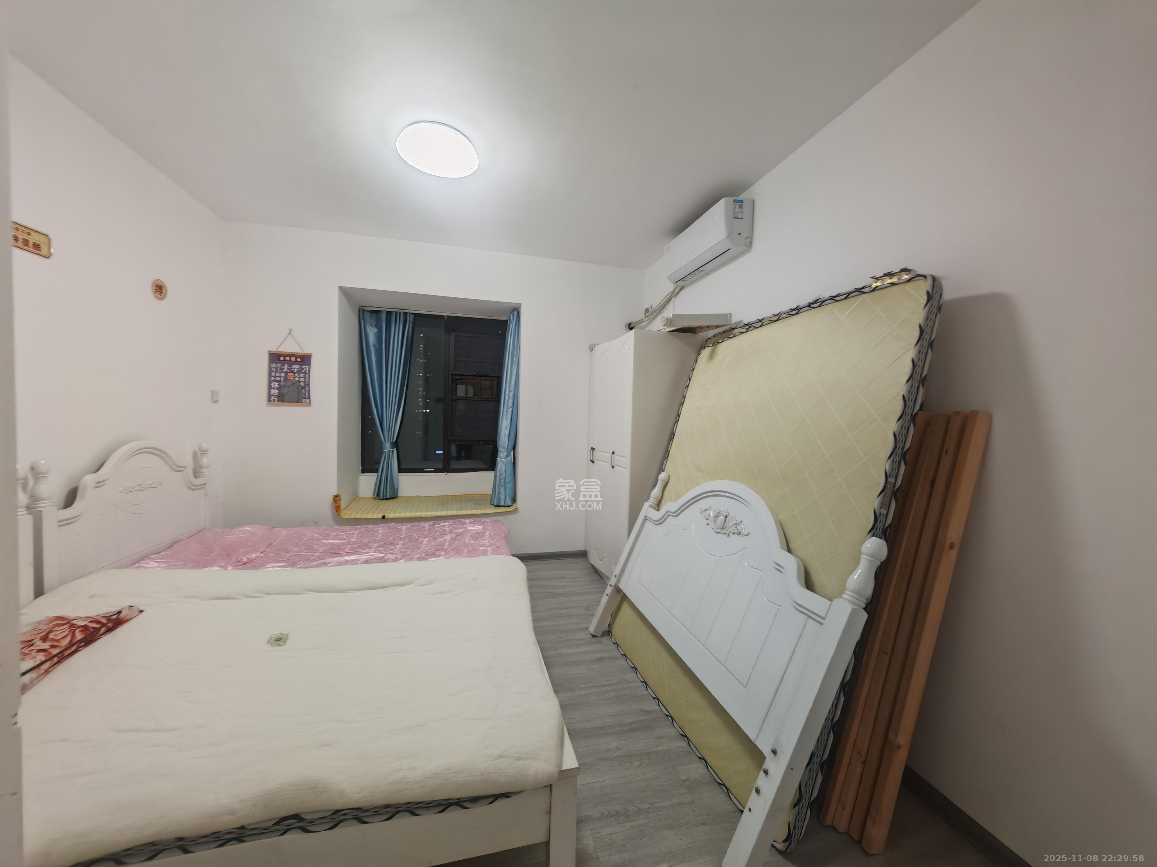 中国铁建梅溪青秀三期  4室2厅2卫    3000.0元/月室内图