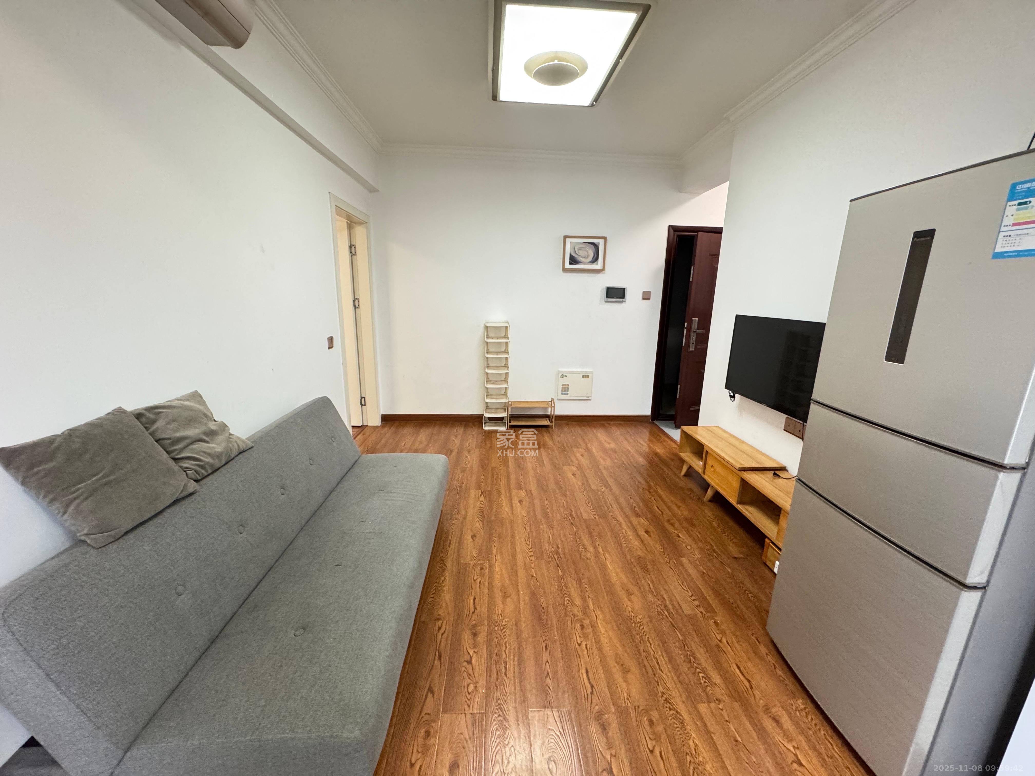 筑梦星园  1室1厅1卫    1500.0元/月室内图