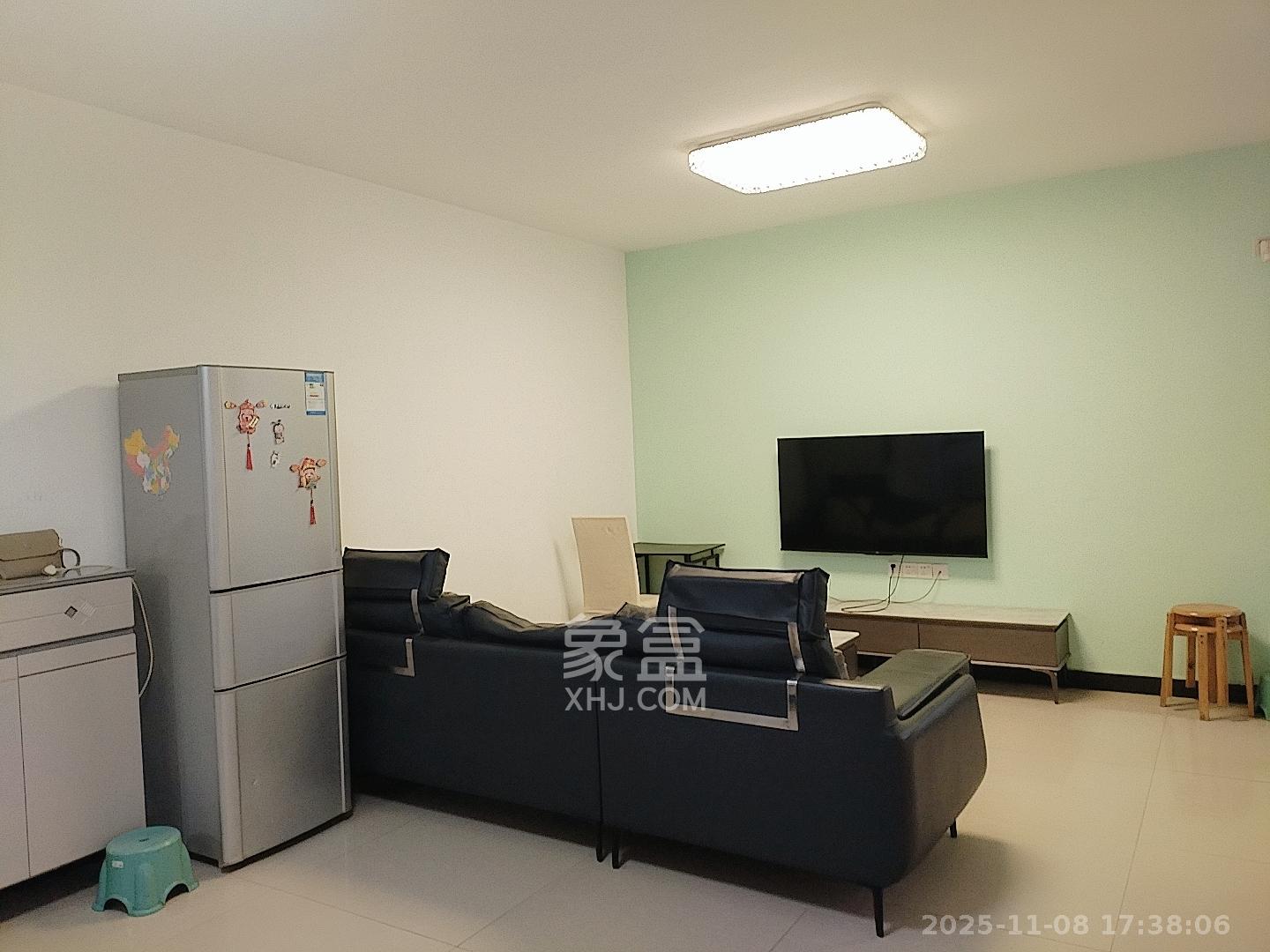 怡海星城  2室2厅1卫    1900.0元/月