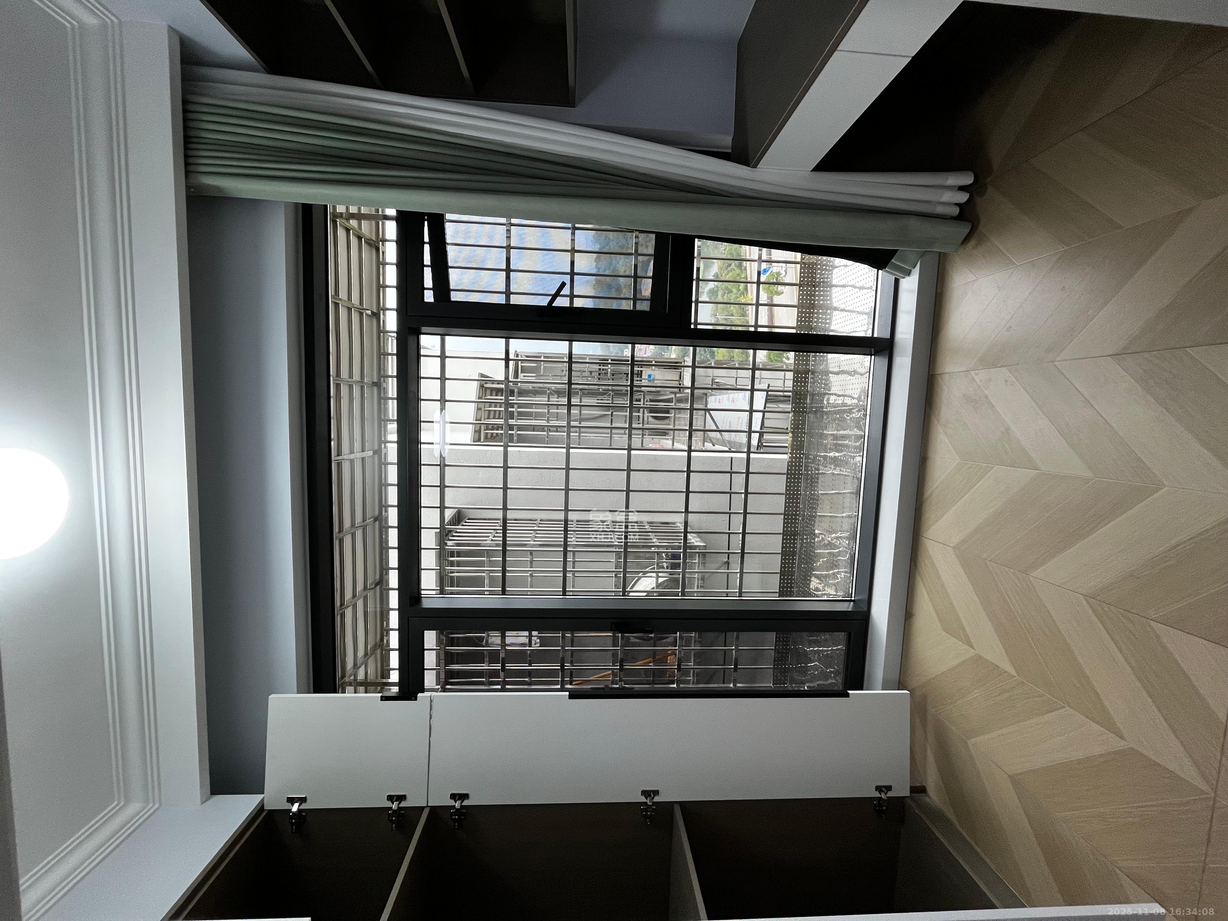 坪山家园  2室1厅1卫    1900.0元/月室内图