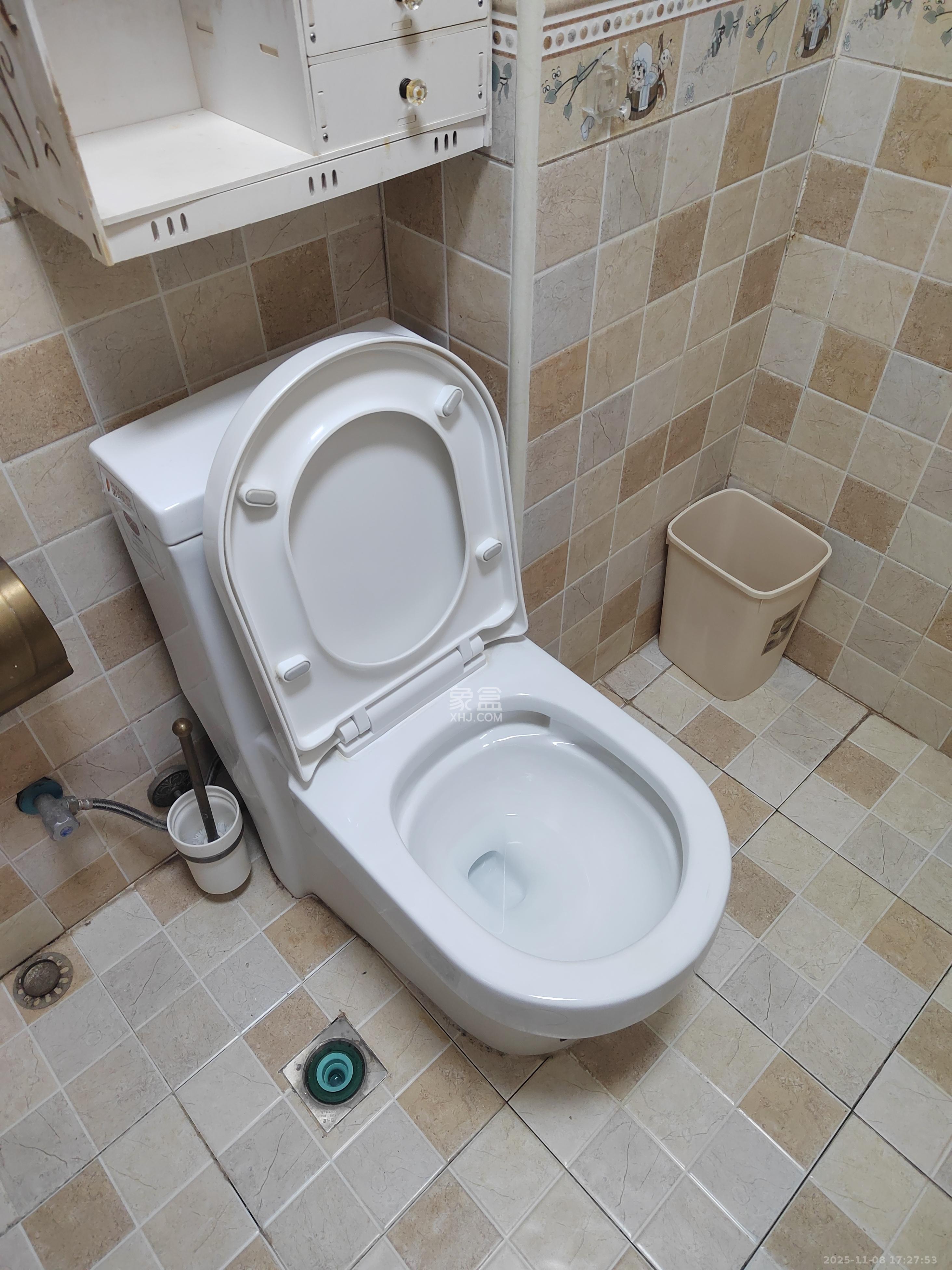 丰园城（鄱阳小区二期）  1室1厅1卫    1400.0元/月室内图