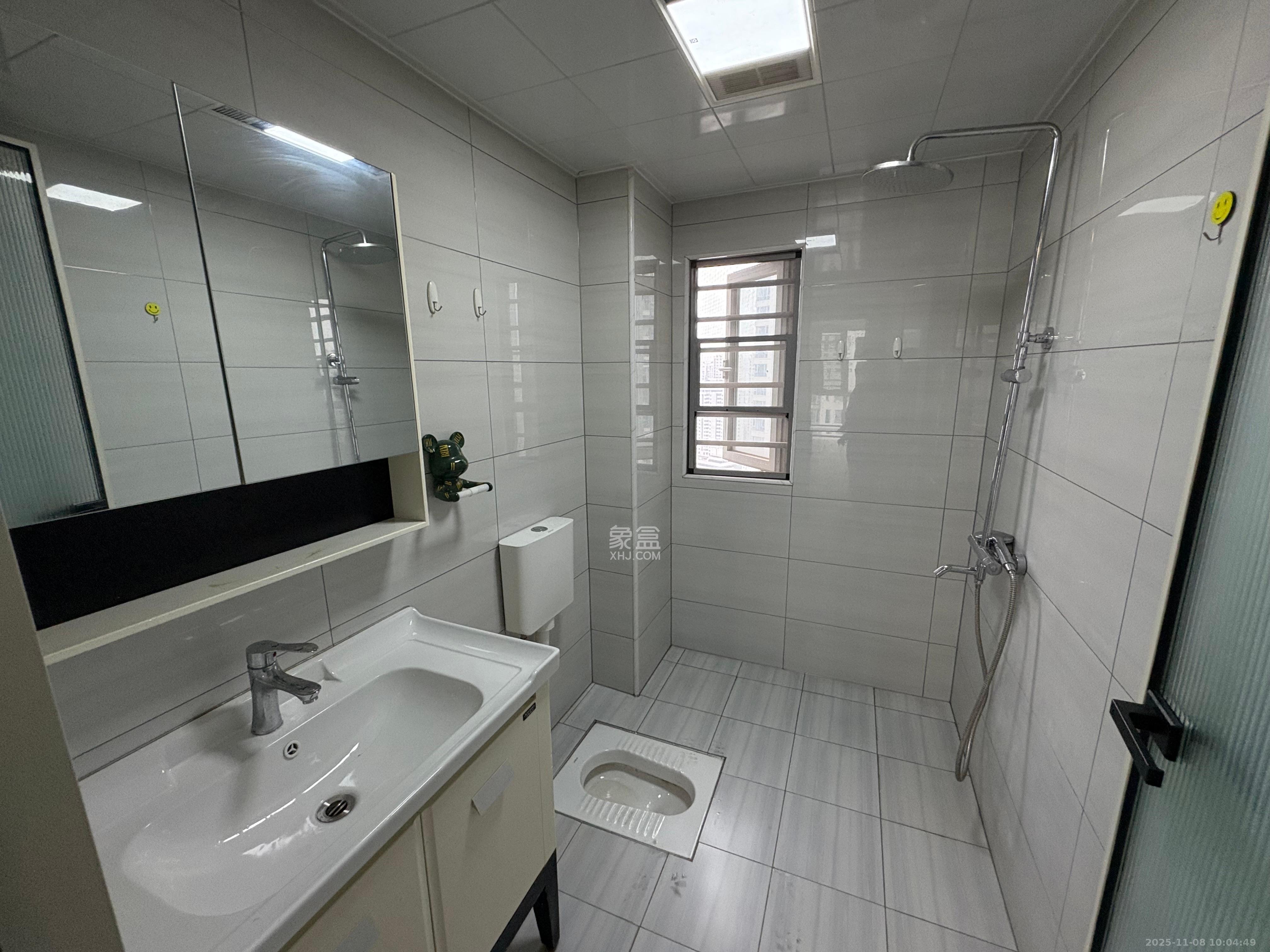 保利天禧D区 4室2厅2卫 4500.0元/月 保利天禧D区 4室2厅2卫 4500.0元/月室内图