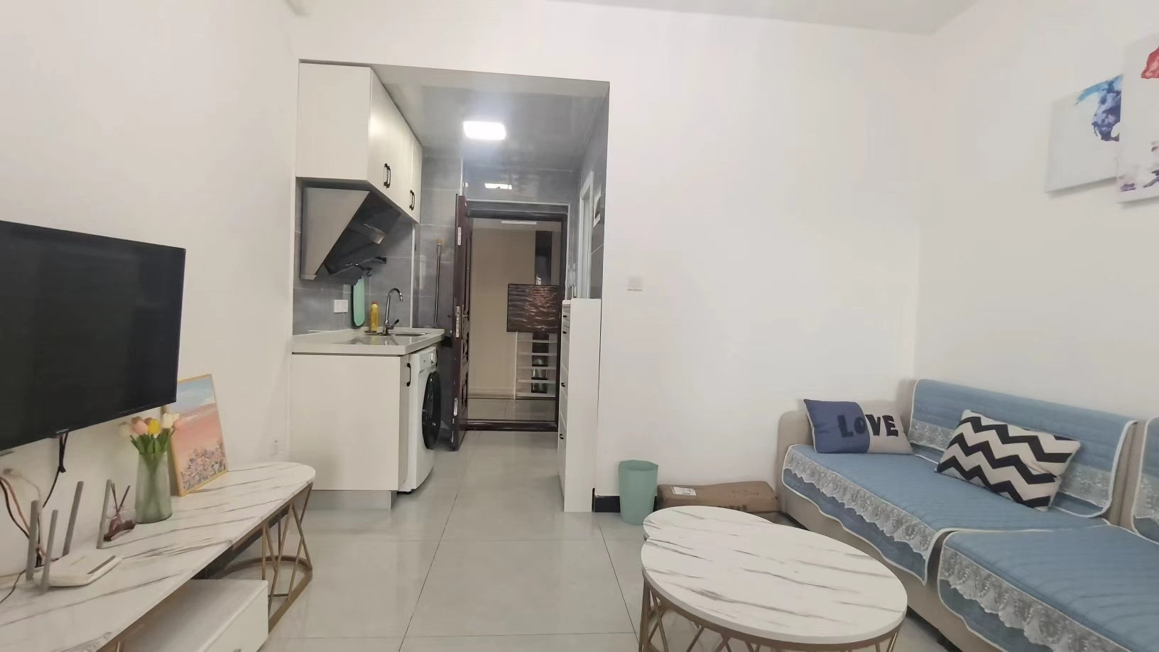 江岸公馆  1室1厅1卫    1500.0元/月室内图