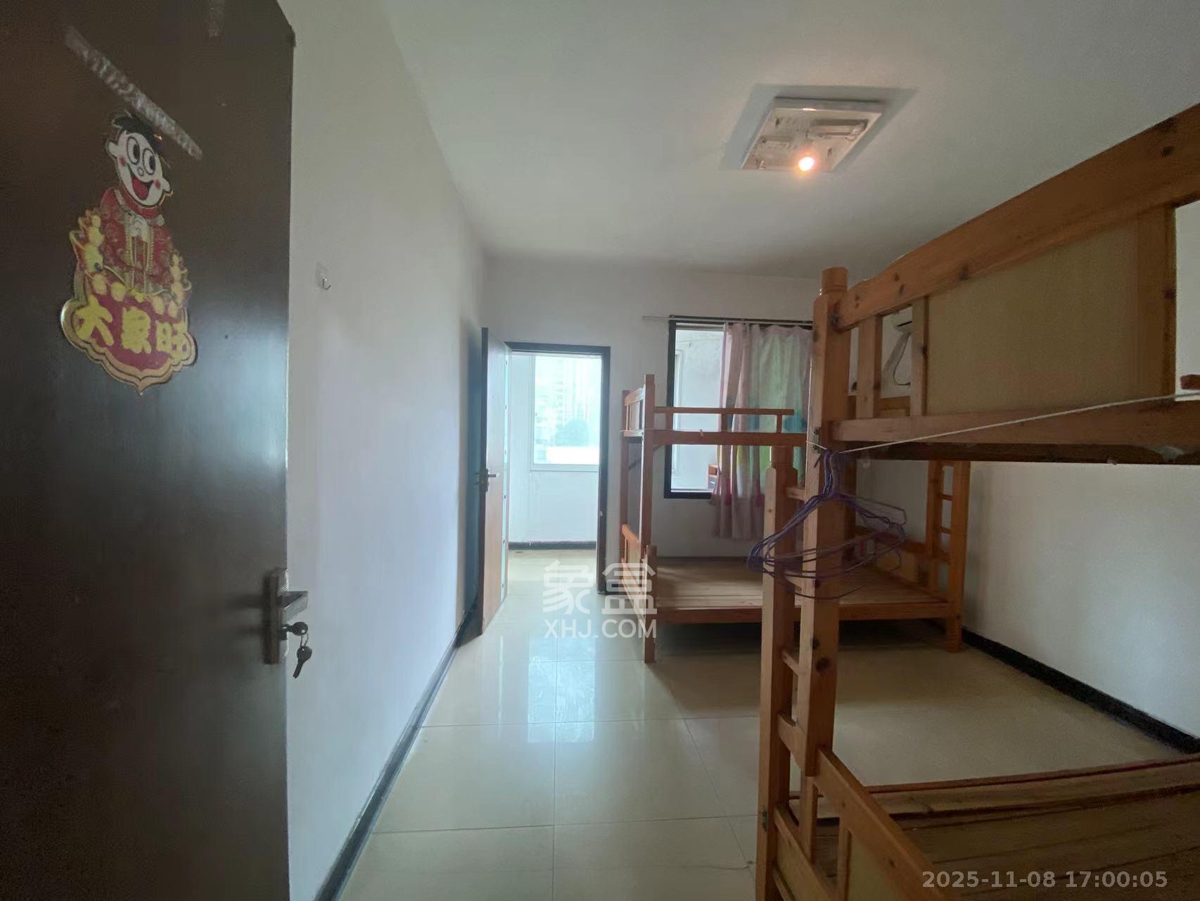 马王堆陶瓷建材新城  2室2厅2卫    1600.0元/月室内图