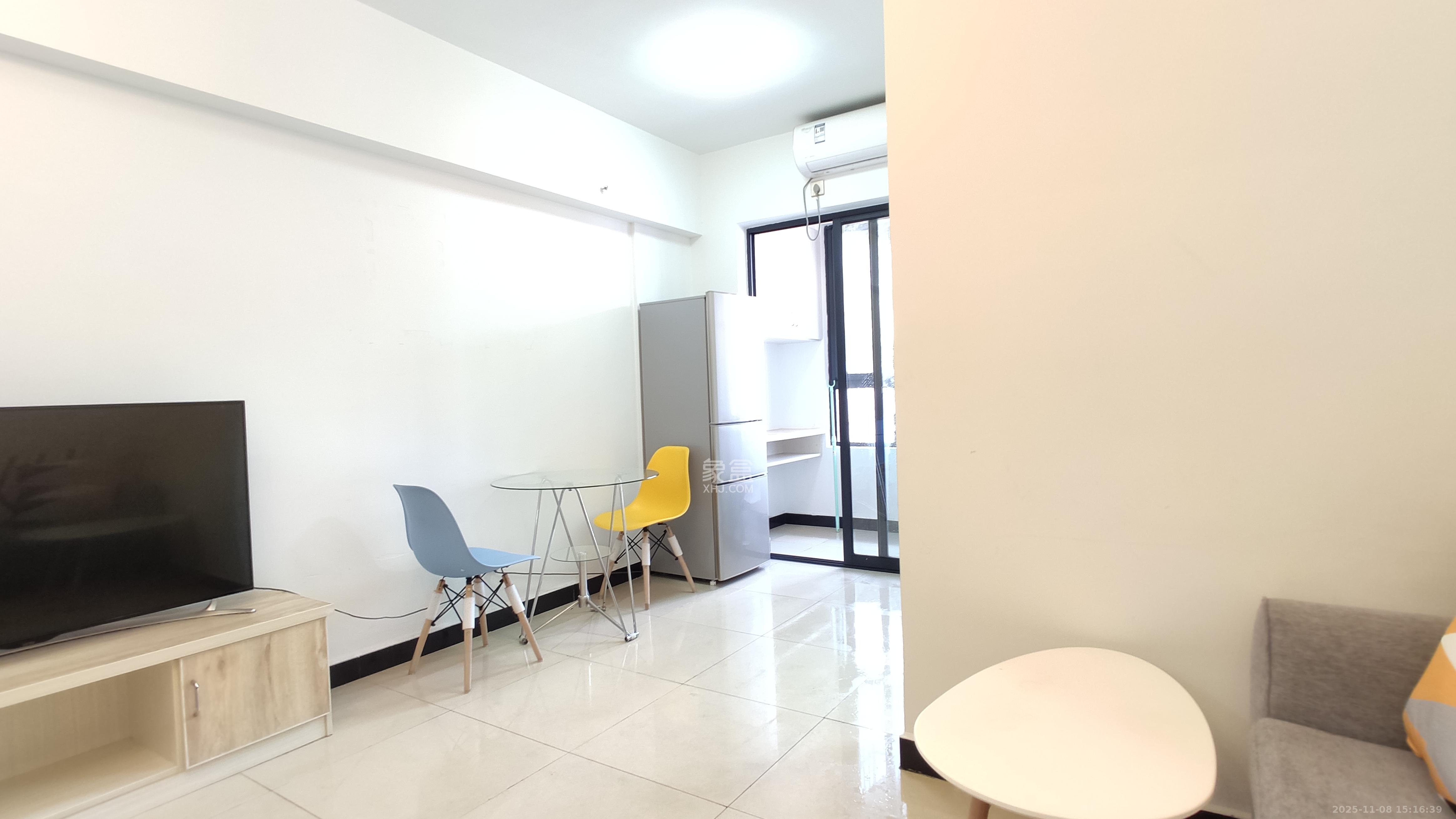 圭塘三小区  1室1厅1卫    1700.0元/月室内图