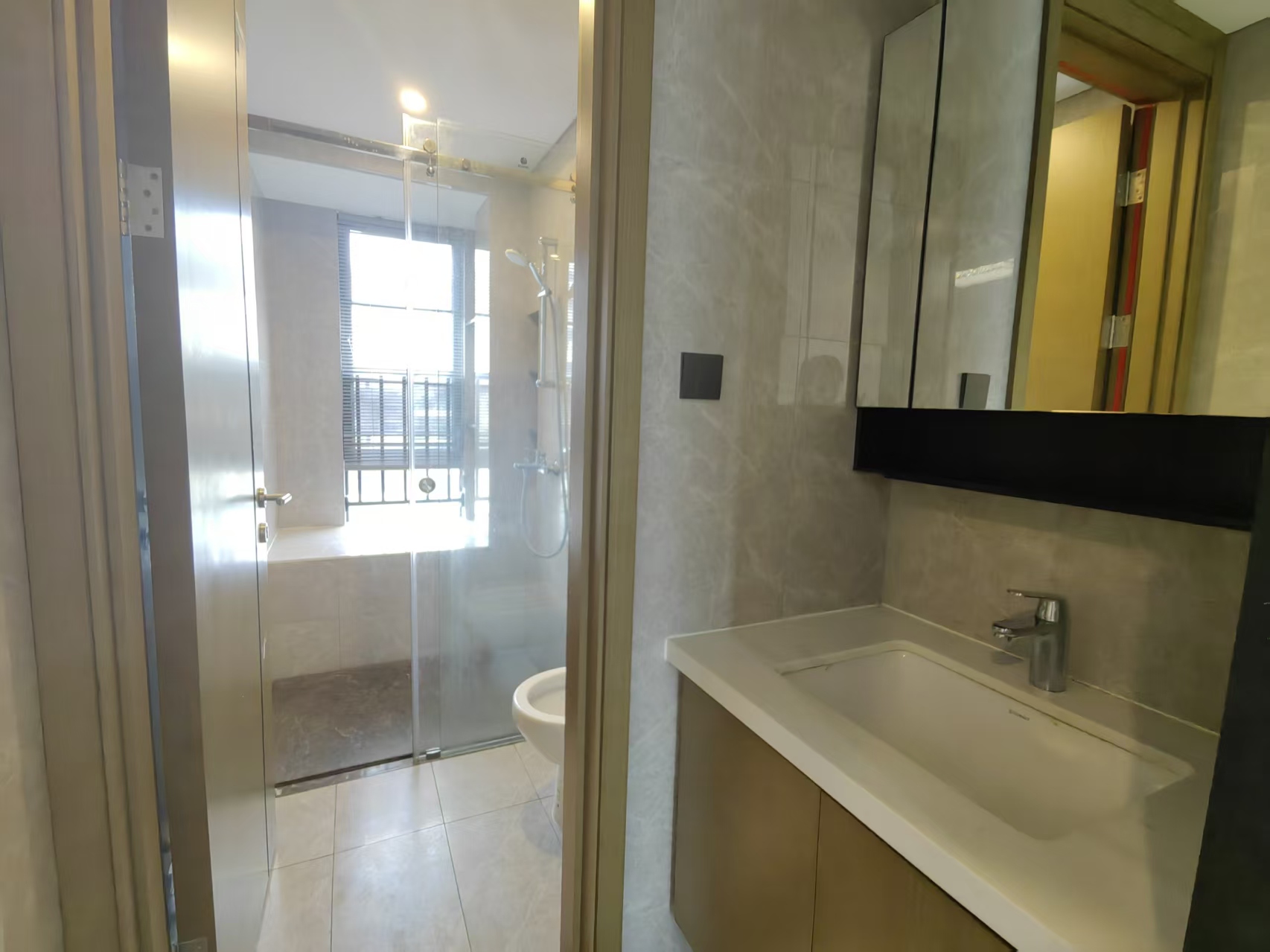 仁恒海棠公园(二期) 3室2厅2卫 6500.0元/月 仁恒海棠公园(二期) 3室2厅2卫 6500.0元/月室内图