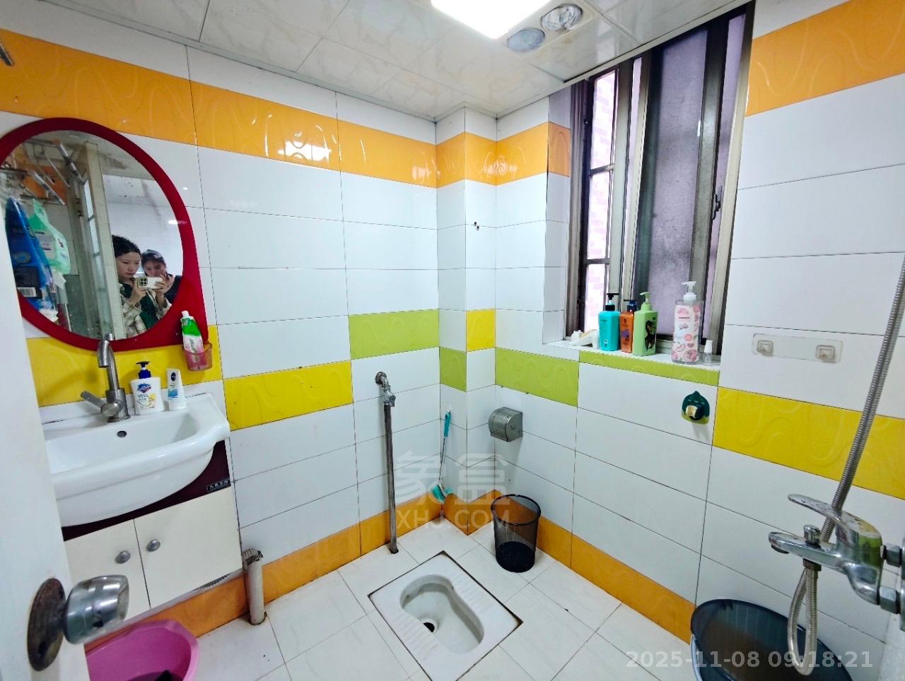 金色地标  1室1厅1卫    1050.0元/月室内图