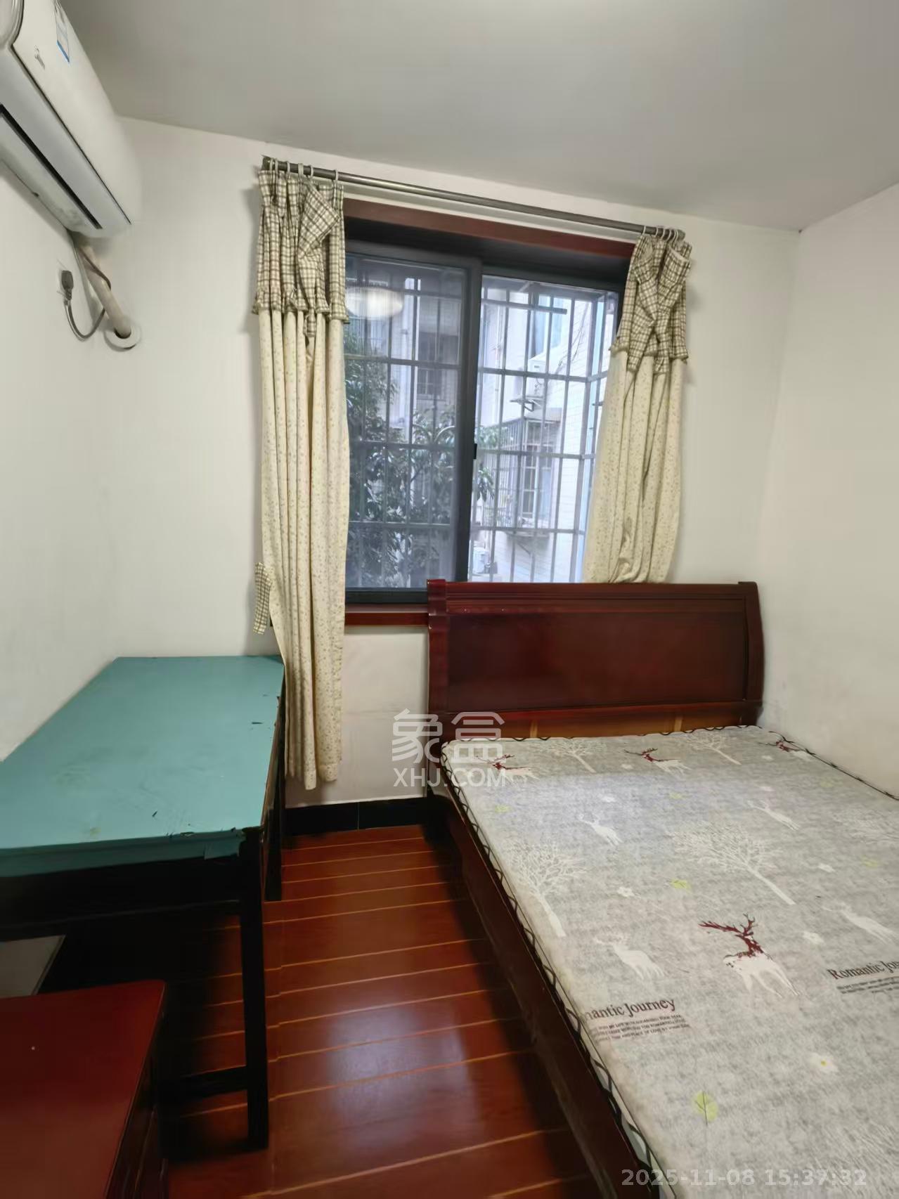 麓谷锦和园  2室2厅1卫    1800.0元/月室内图