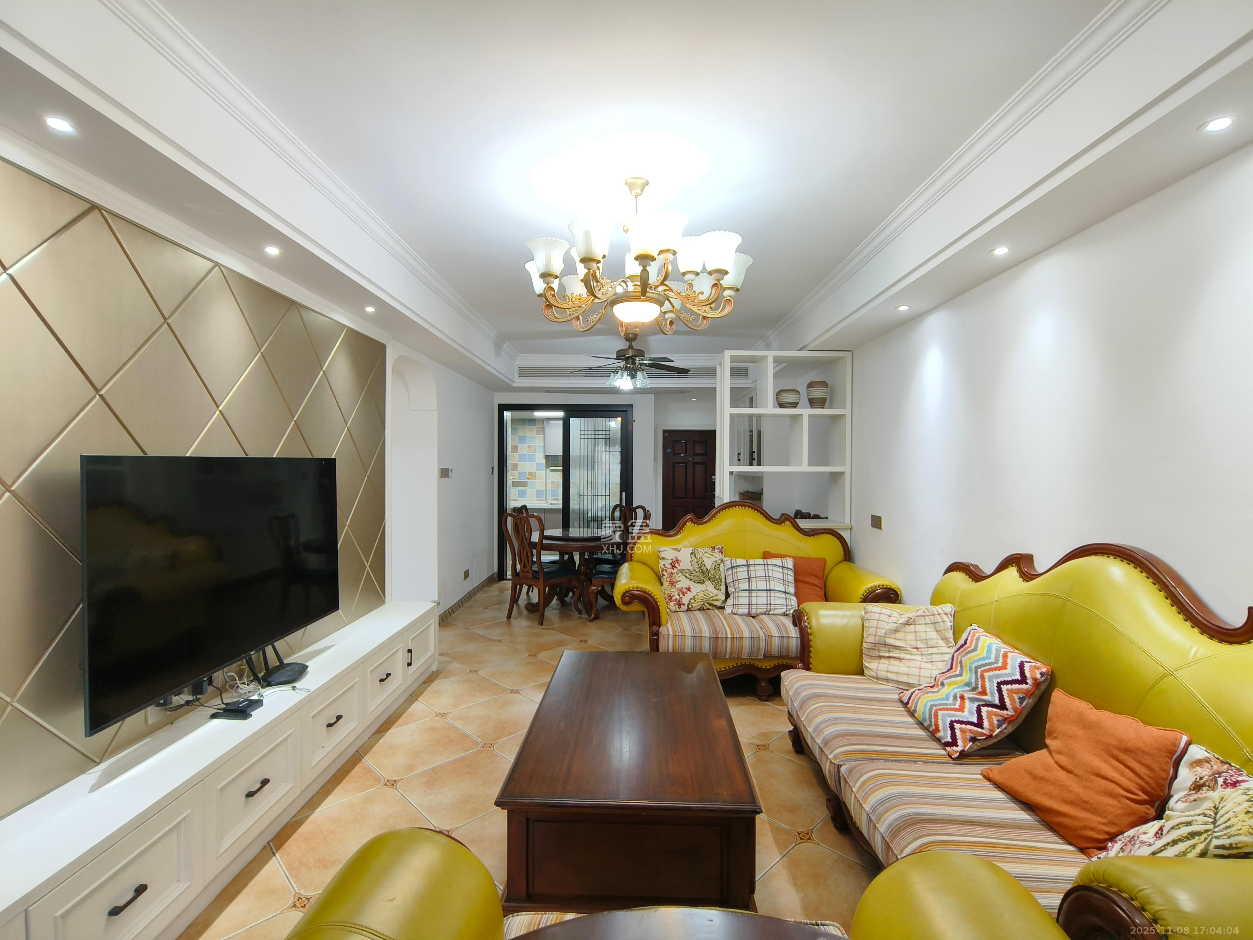 勤诚达境界城  3室2厅2卫    2600.0元/月