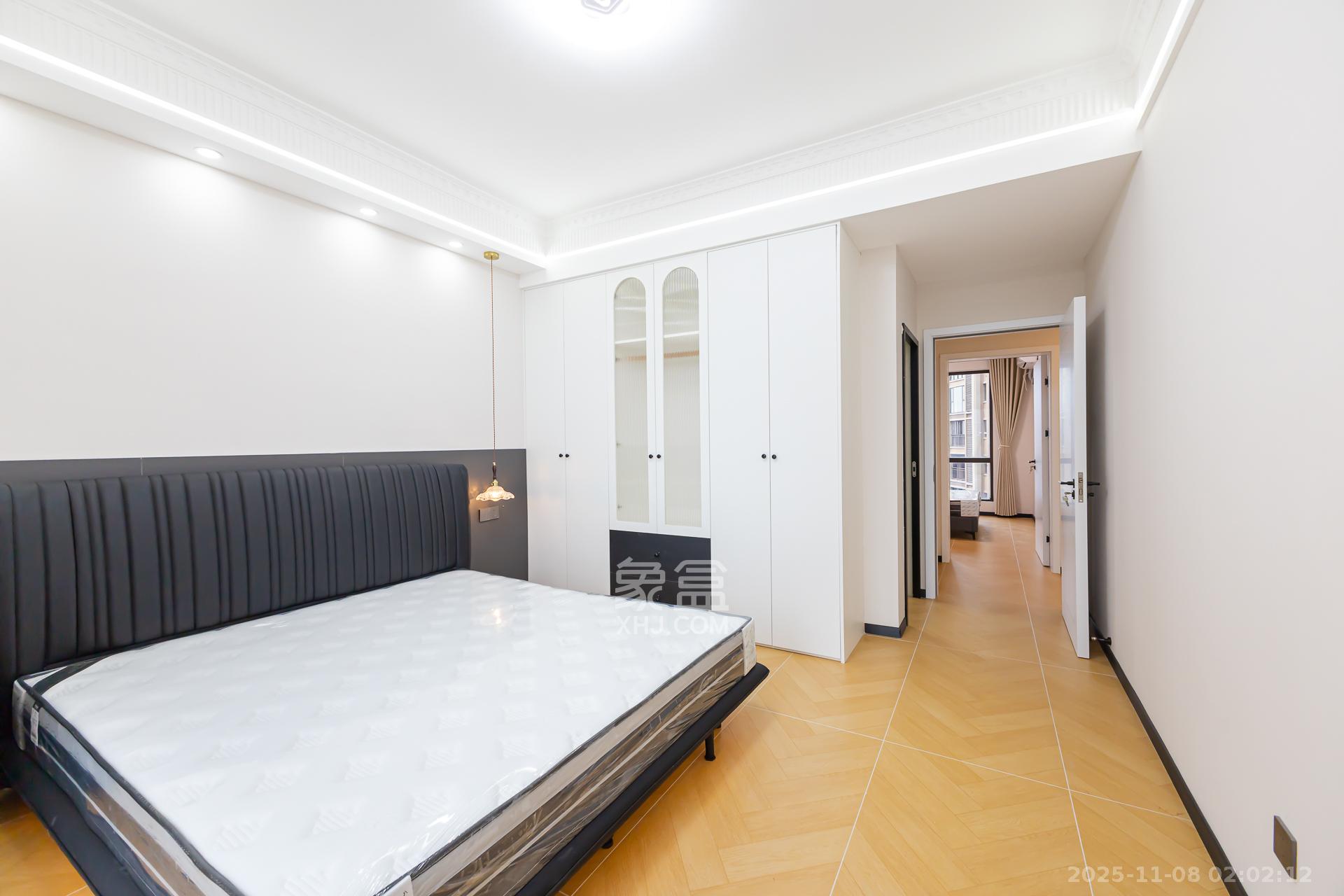 长燃新奥佳园 4室2厅2卫 119.0万 长燃新奥佳园 4室2厅2卫 119.0万卧室