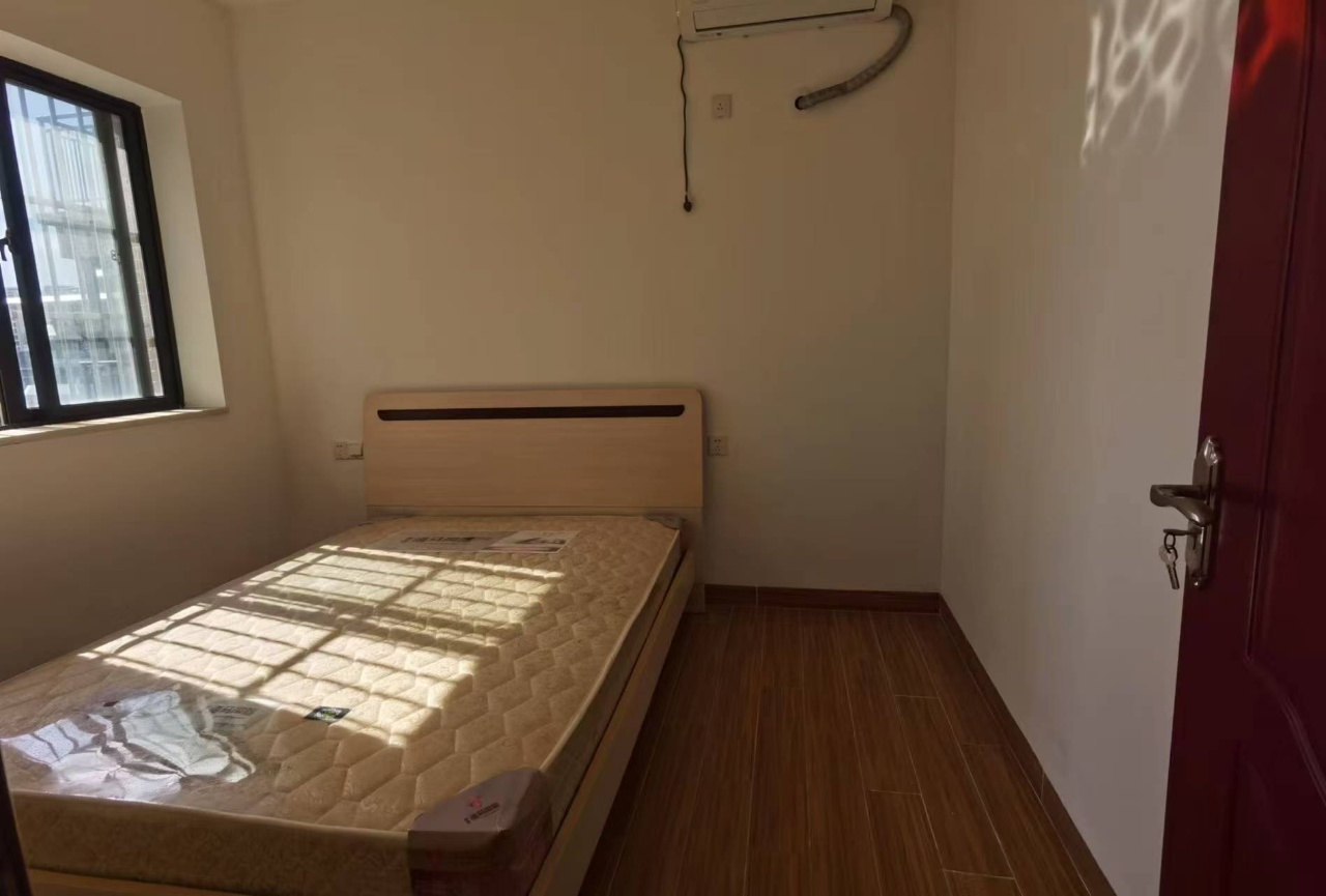 五源河公寓A区  3室2厅2卫    3000.0元/月室内图