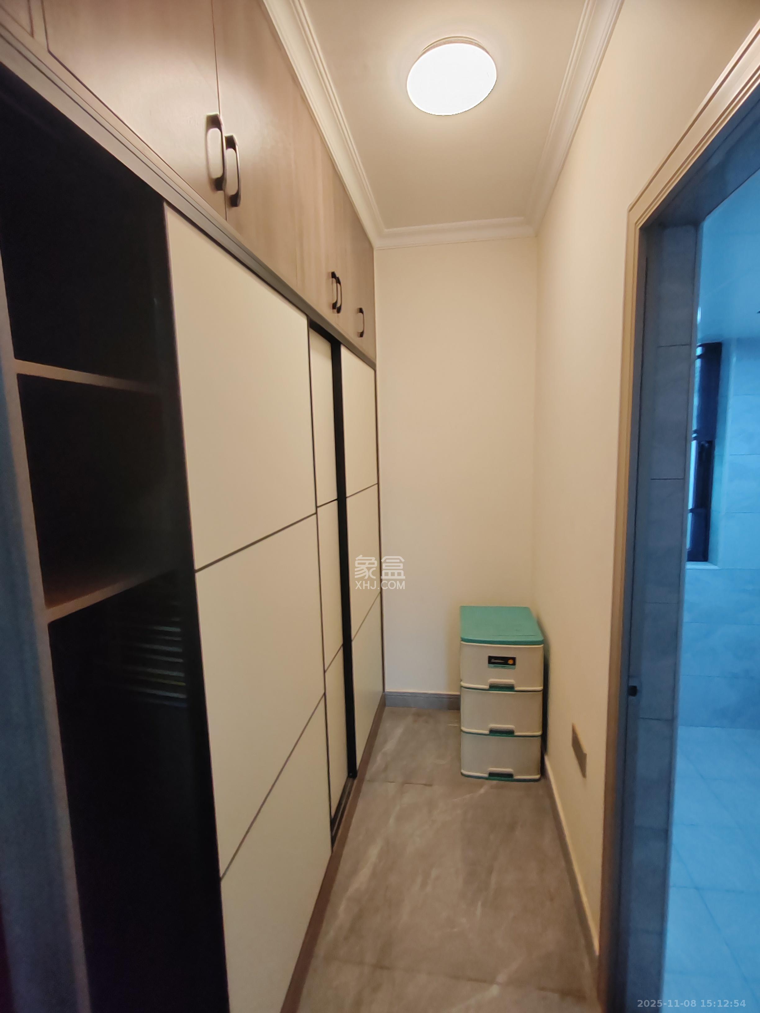 尚清雅苑  3室2厅2卫    4600.0元/月室内图