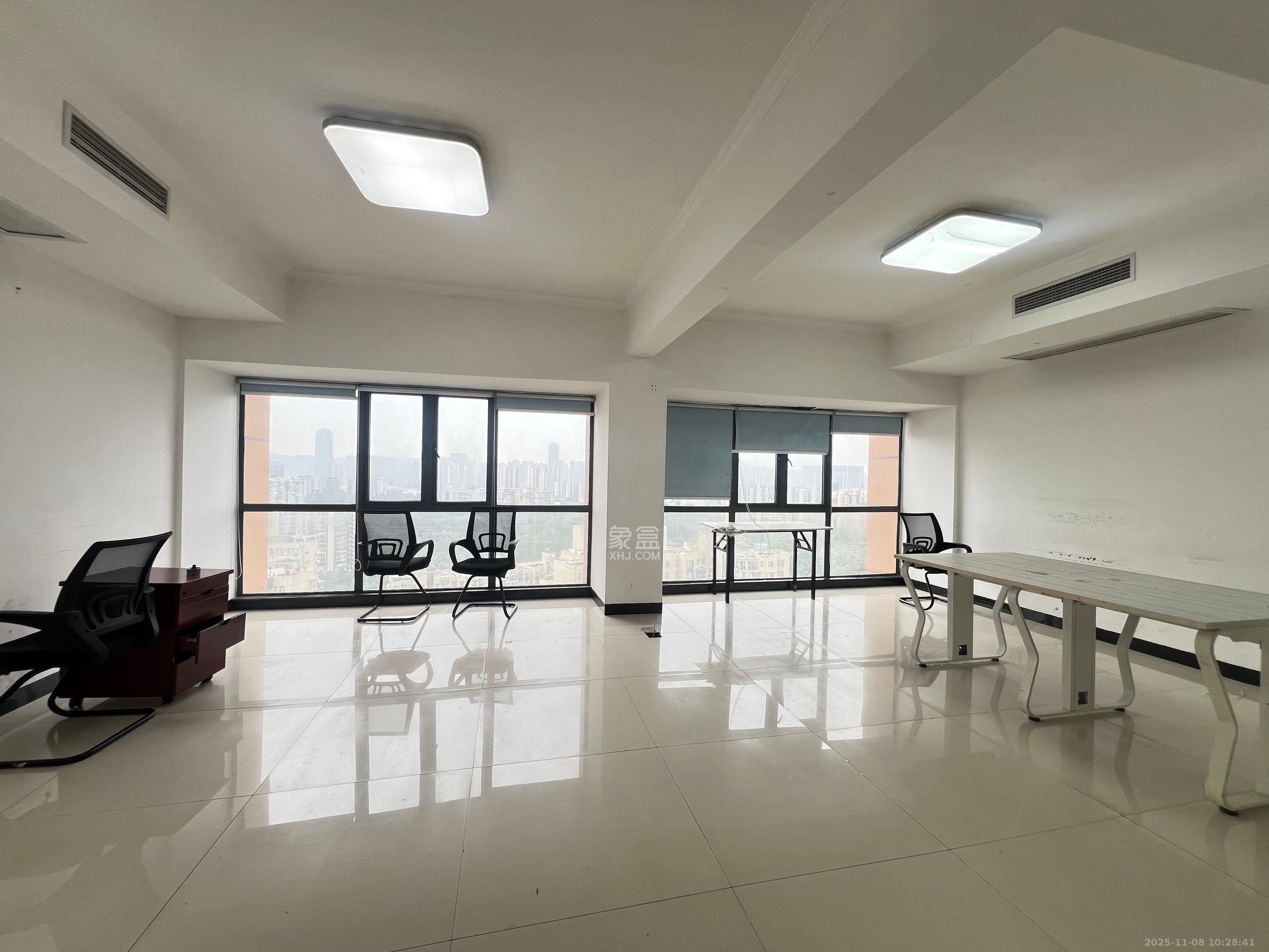 雅阁国际  1室0厅0卫    13500.0元/月室内图