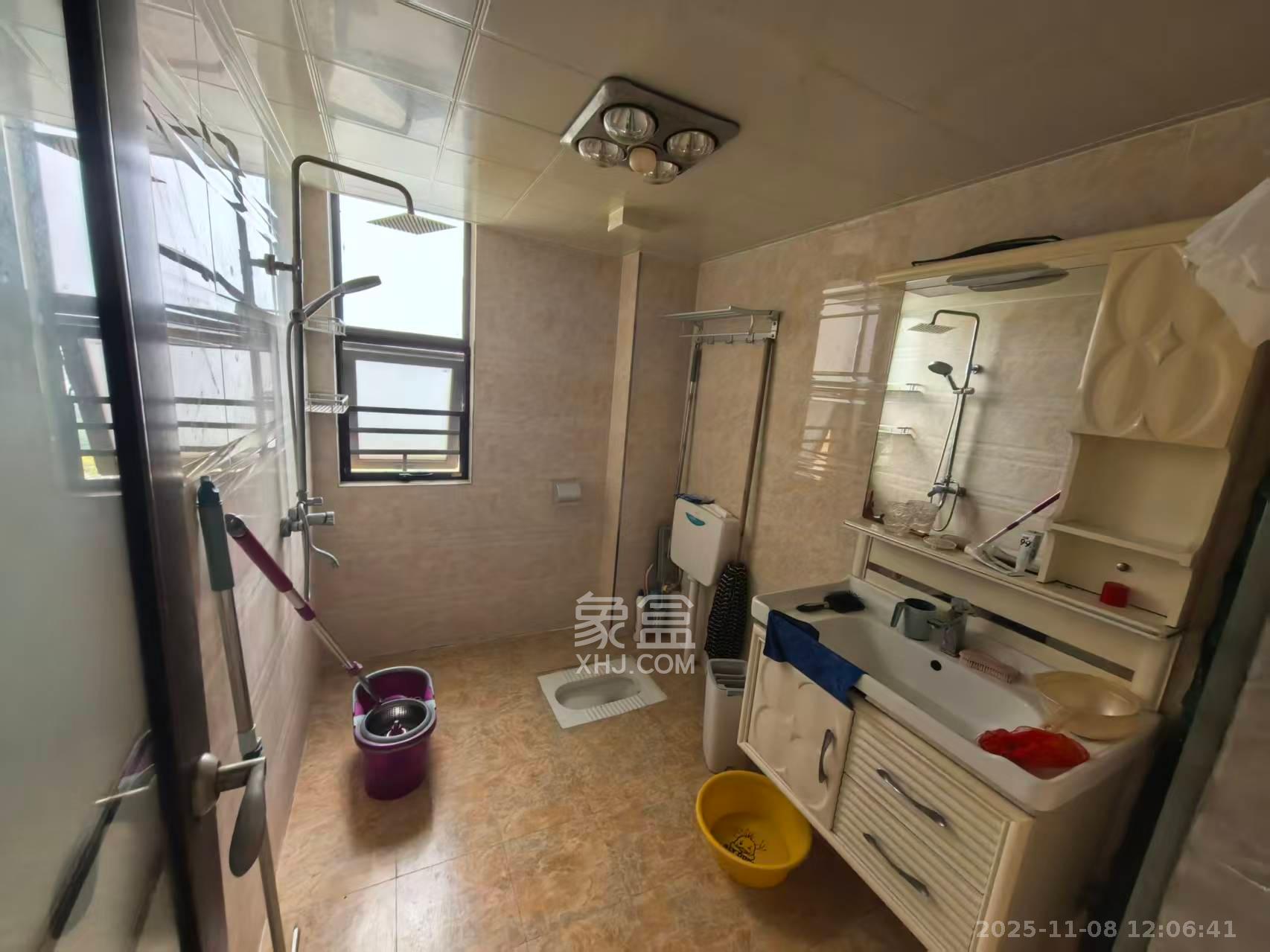 中一九骏（枫桥苑）  3室2厅1卫    2600.0元/月室内图