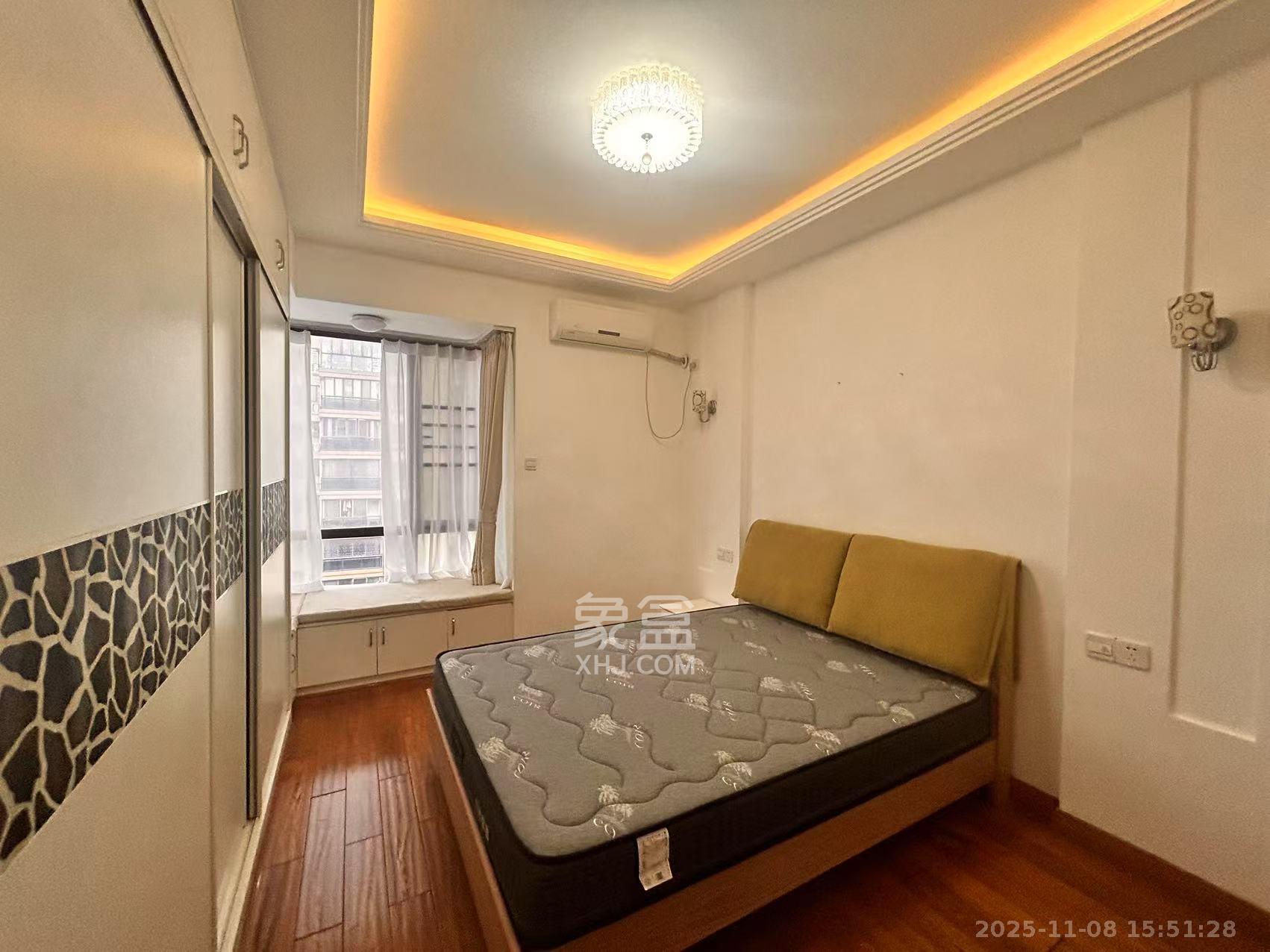 兴威帕克水岸  3室1厅2卫    2500.0元/月室内图