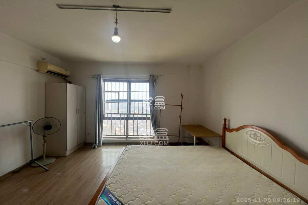 德庆水韵山城 1室1厅1卫 850.0元/月 德庆水韵山城 1室1厅1卫 850.0元/月室内图