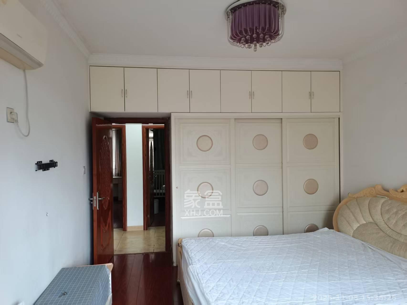 银九小区  3室2厅2卫    35.0万室内图