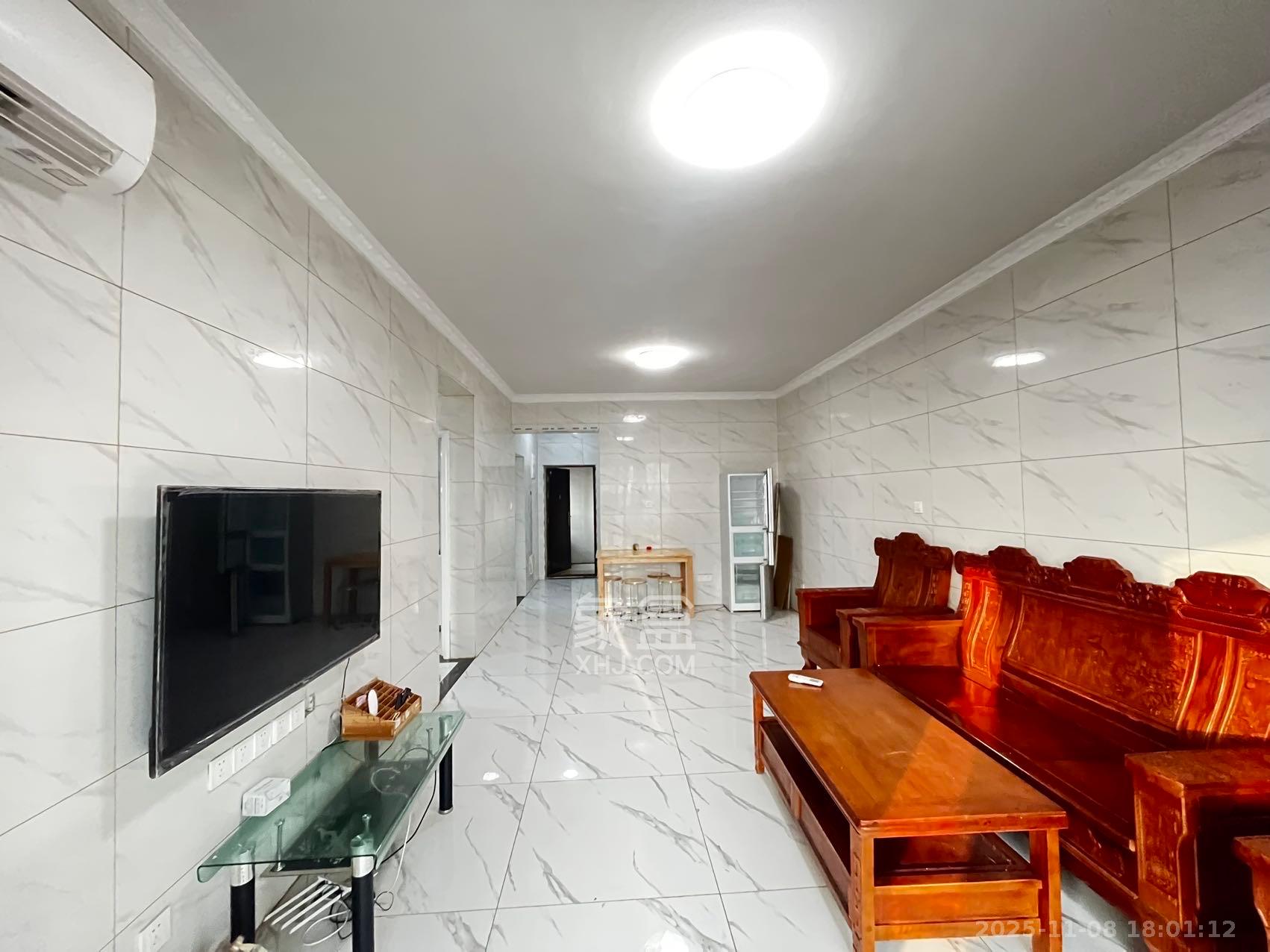 中南红领邦(红星嘉和苑) 1室2厅1卫 2000.0元/月 中南红领邦(红星嘉和苑) 1室2厅1卫 2000.0元/月室内图