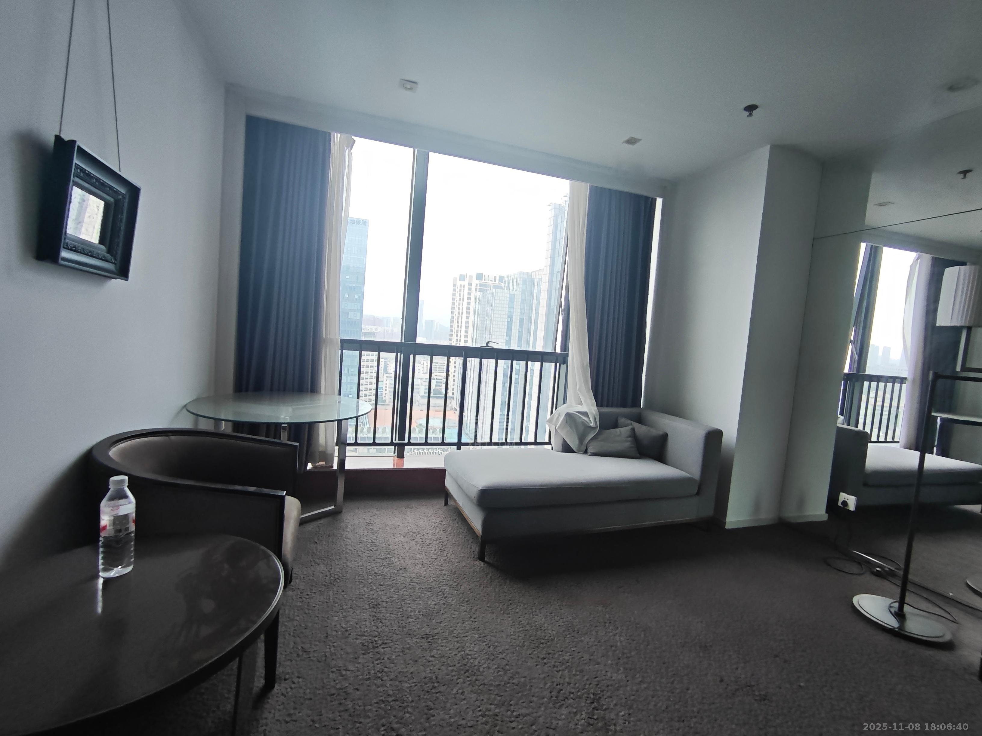 银天国际  1室1厅1卫    1000.0元/月室内图