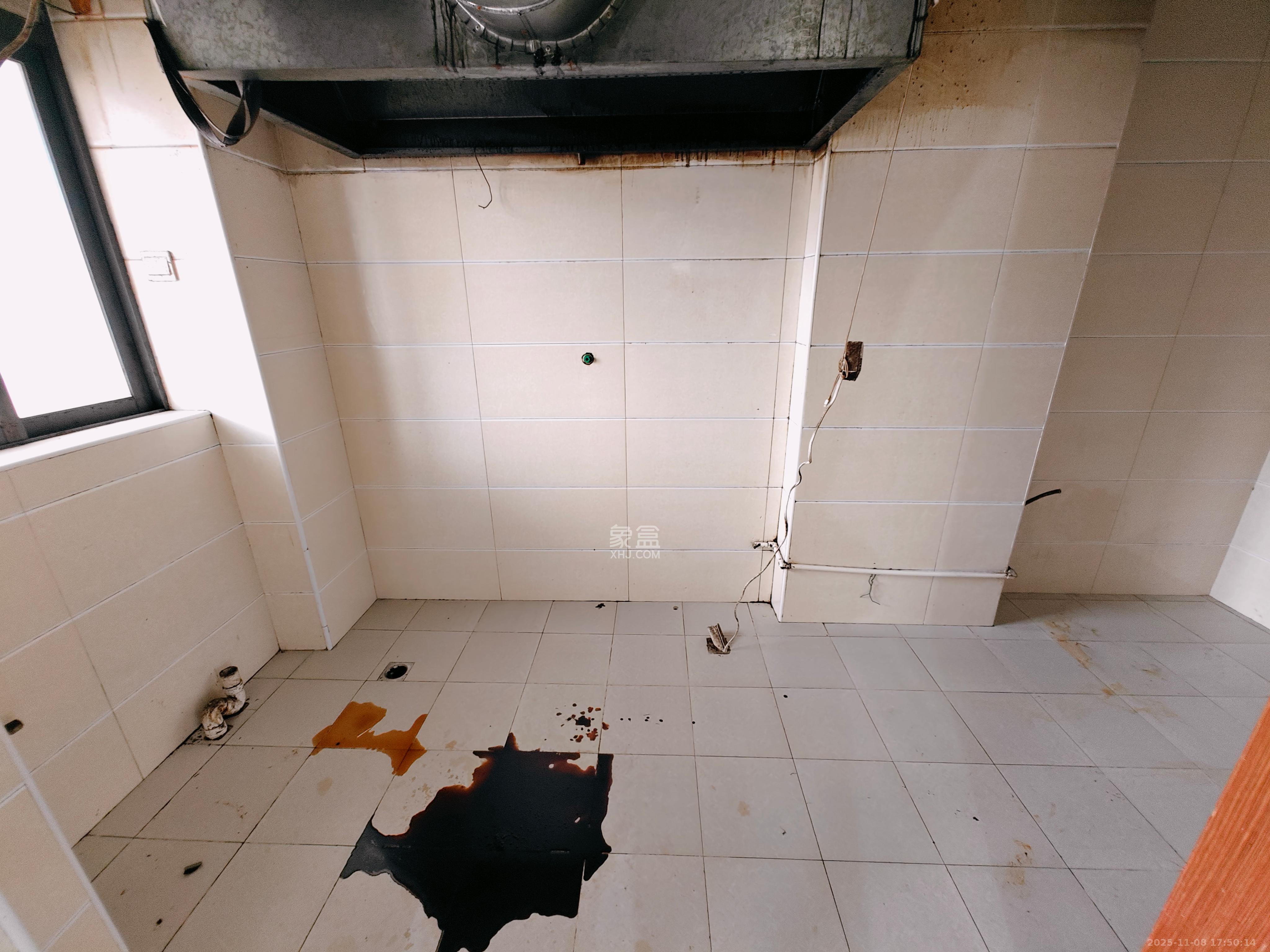 恒盛世家 5室2厅2卫 4000.0元/月 恒盛世家 5室2厅2卫 4000.0元/月室内图