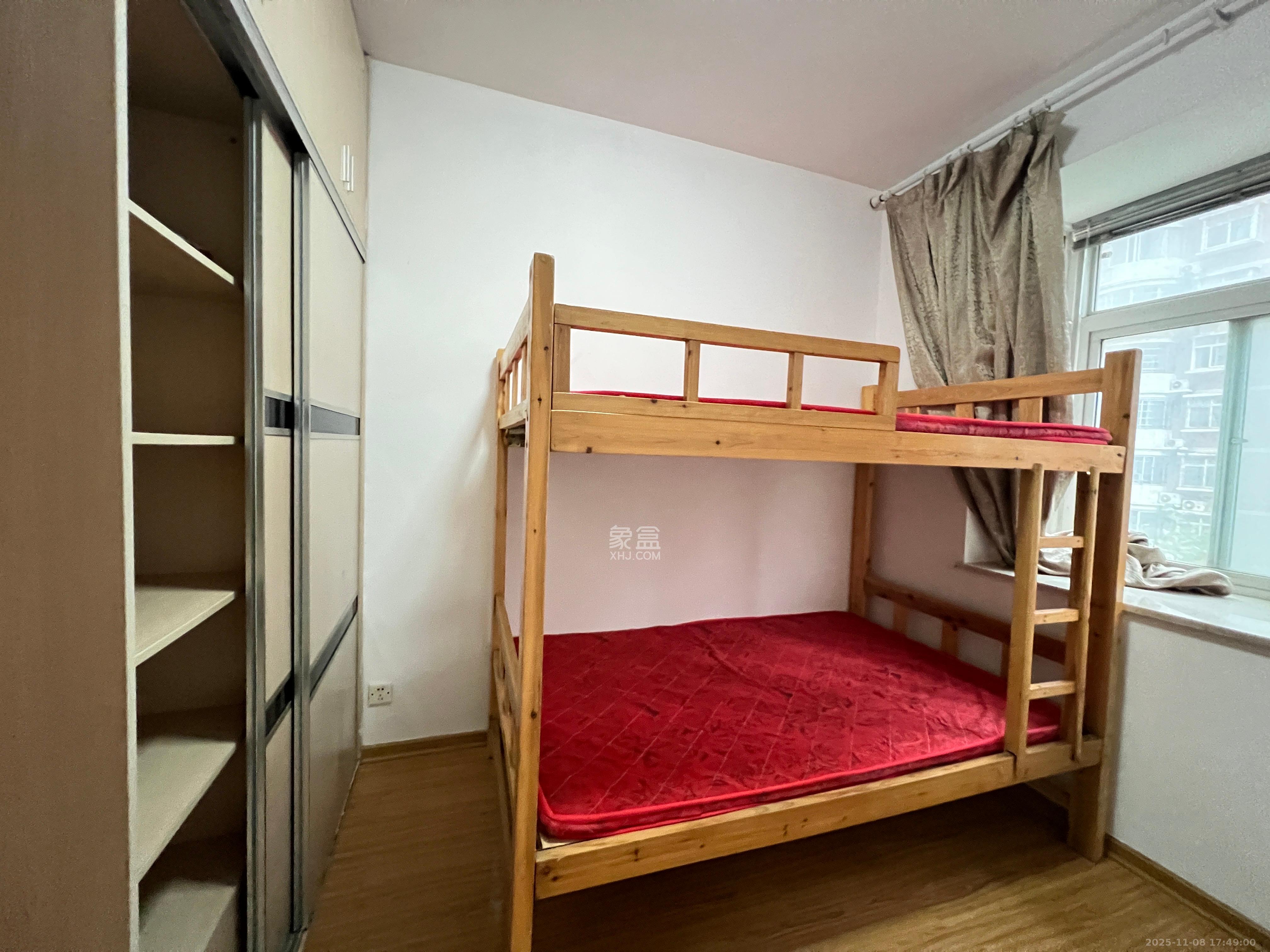 星城国际  3室2厅2卫    1700.0元/月室内图