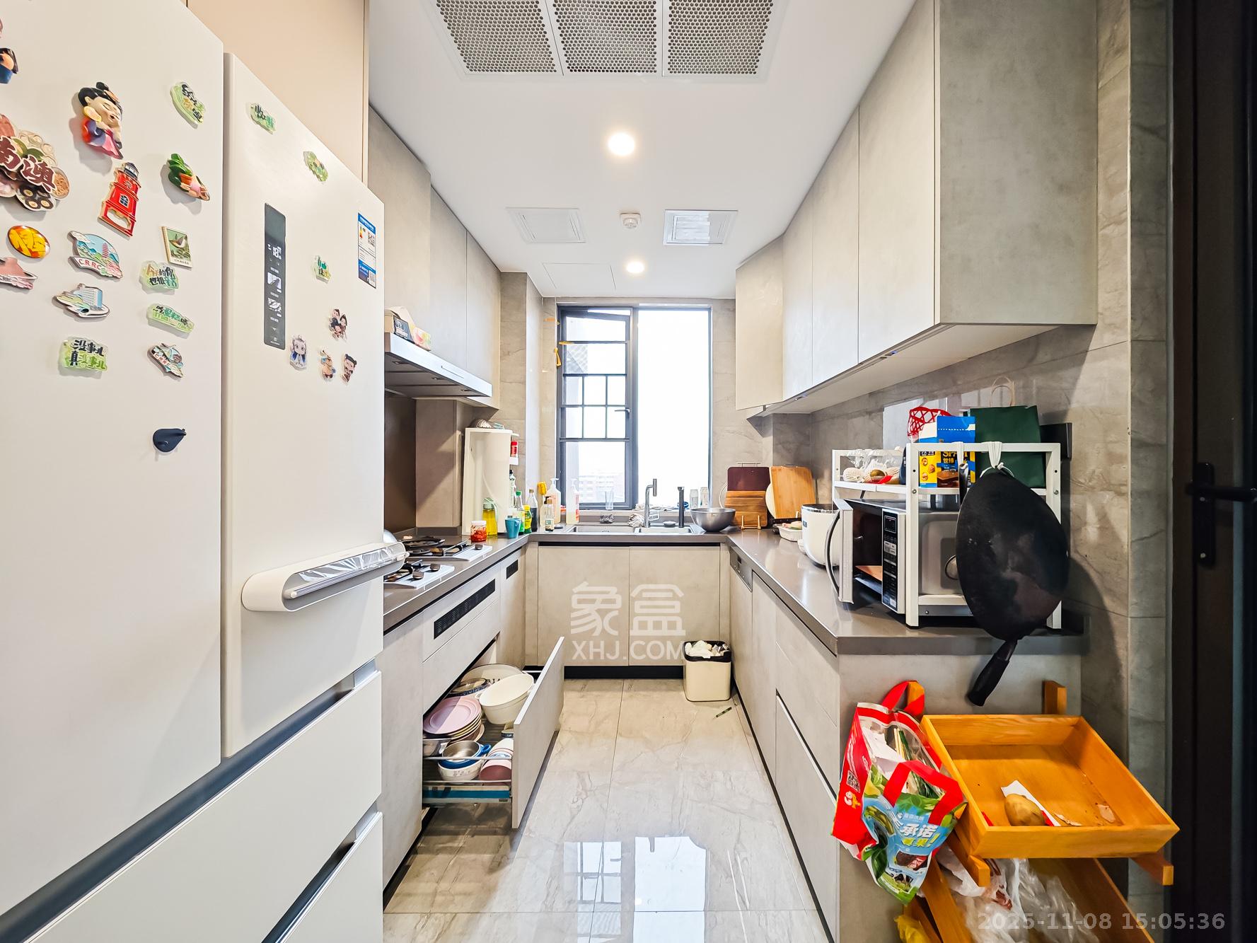 中欣楚天御府B区观澜 4室2厅2卫 278.0万 中欣楚天御府B区观澜 4室2厅2卫 278.0万厨房