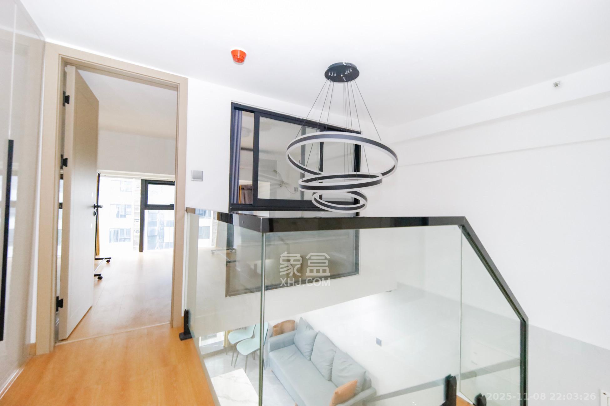 碧桂园印象  2室2厅1卫    2500.0元/月室内图