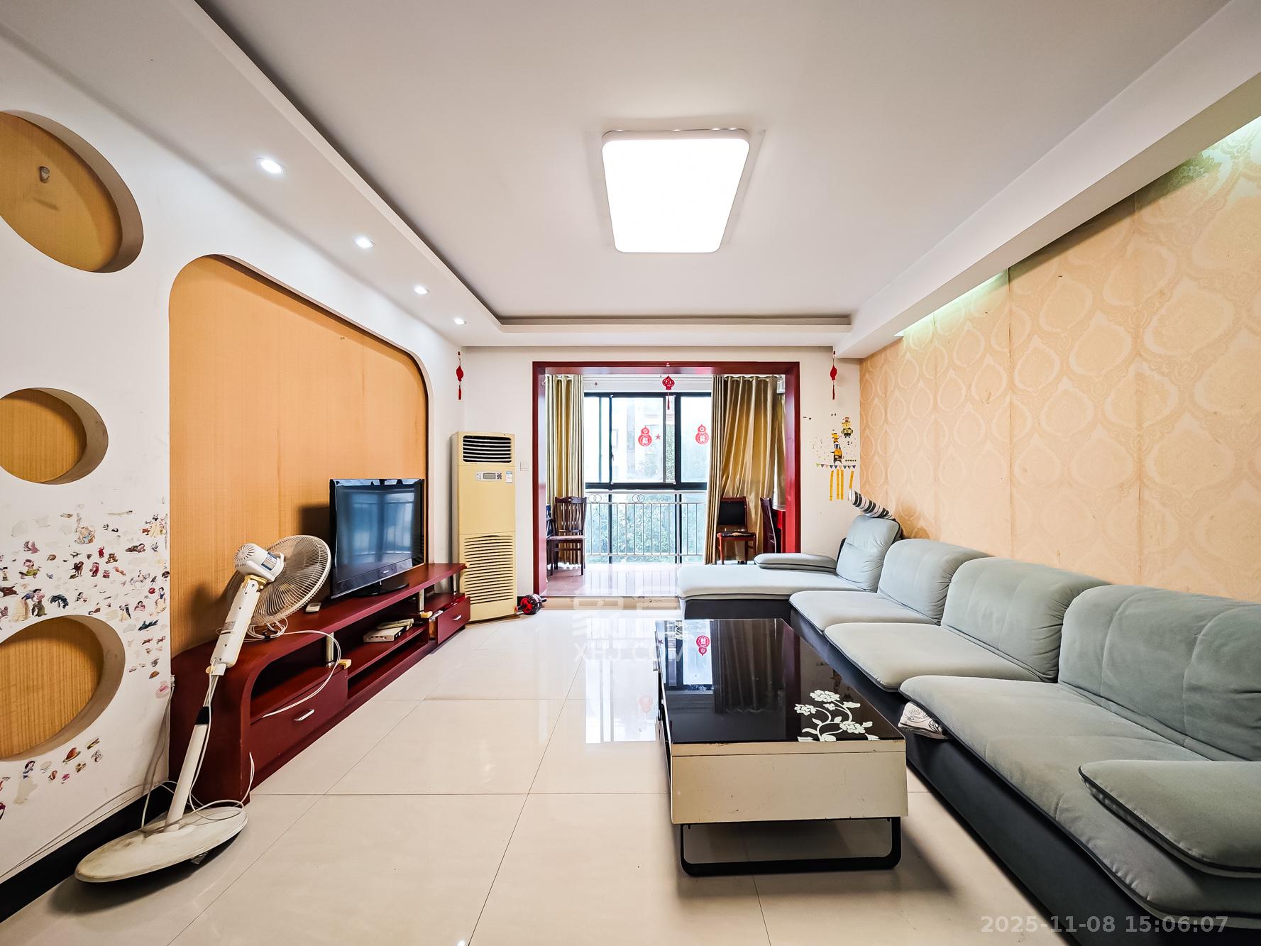 山语城一期  3室2厅2卫    80.0万