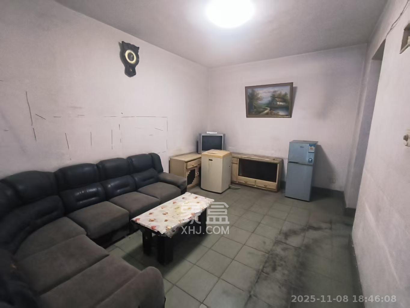 钱隆首府(福晟御园)  1室0厅0卫    900.0元/月