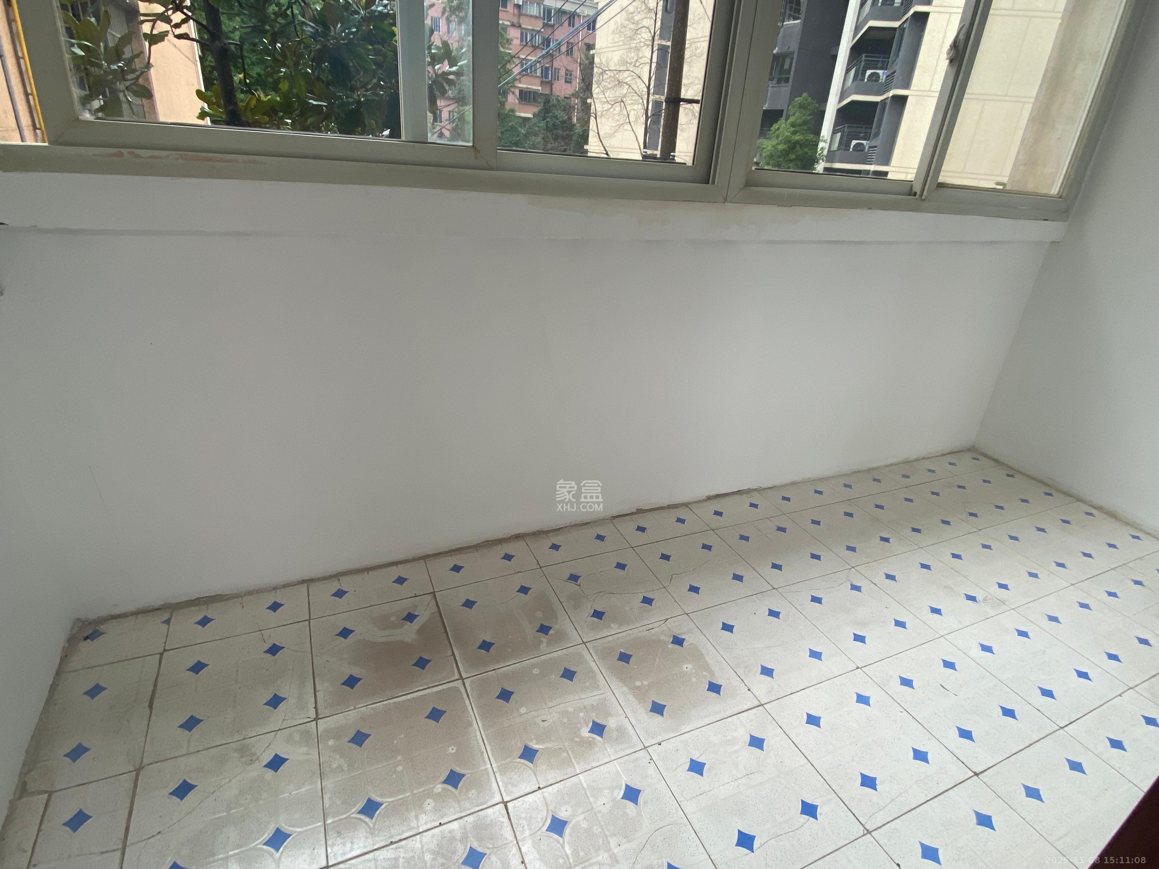 钟馗庙小区 1室1厅1卫 1100.0元/月 钟馗庙小区 1室1厅1卫 1100.0元/月室内图