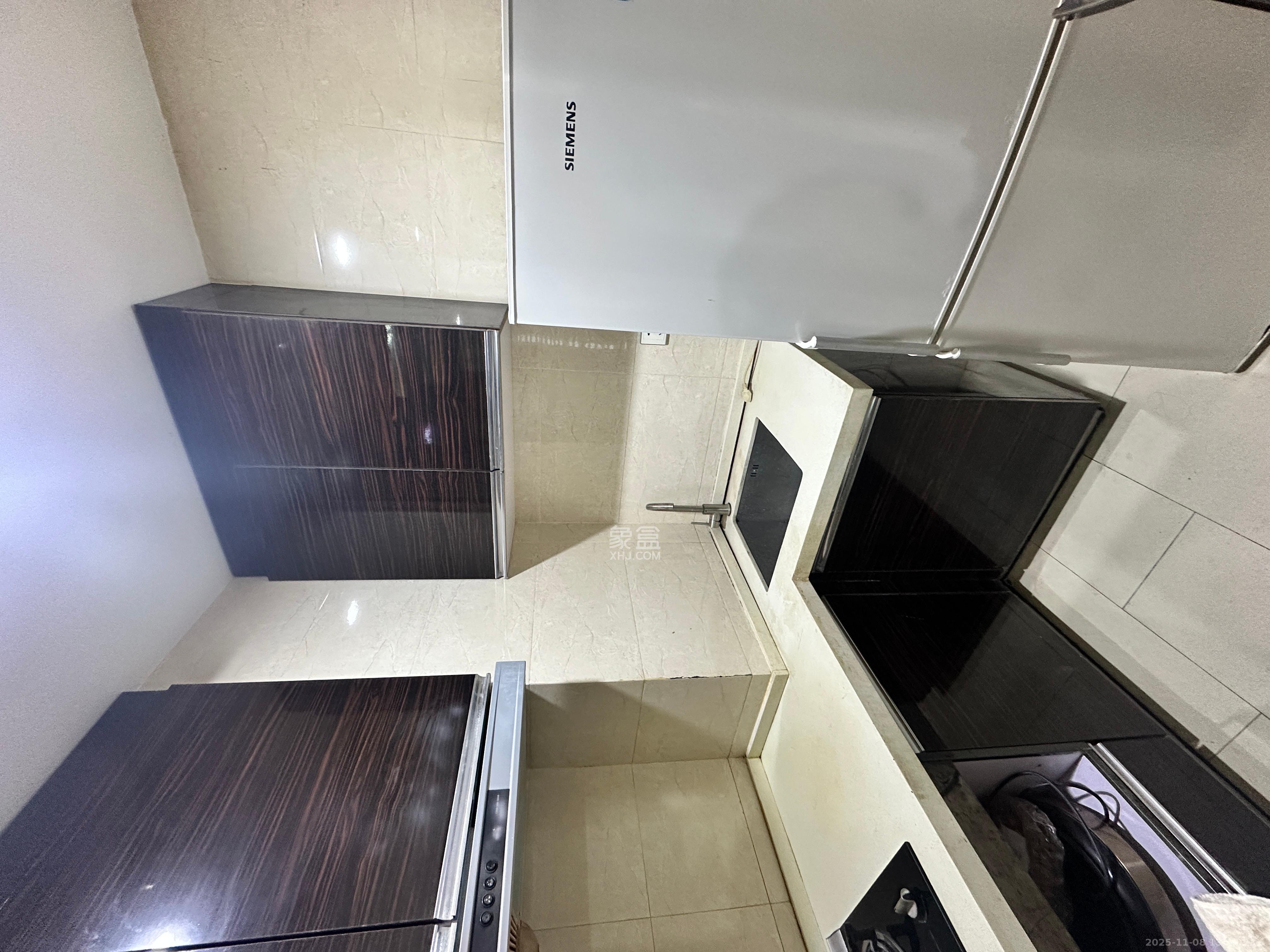 德思勤城市广场(宝格丽公寓) 1室1厅1卫 2200.0元/月 德思勤城市广场(宝格丽公寓) 1室1厅1卫 2200.0元/月室内图