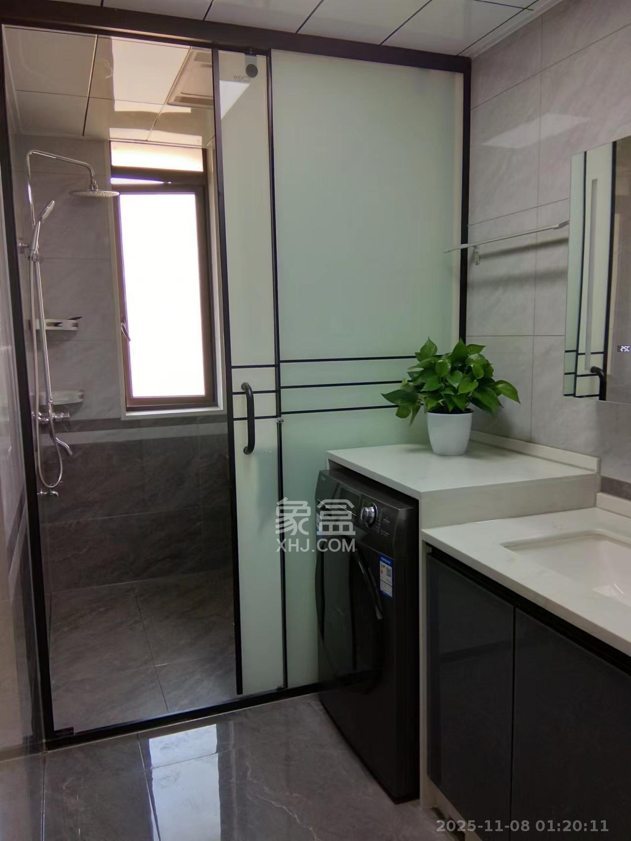 长房明宸府  3室2厅1卫    2700.0元/月室内图