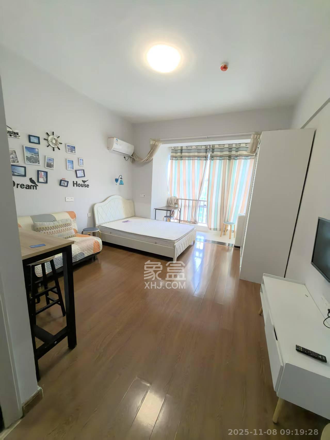 恒泰广场  1室1厅1卫    1500.0元/月